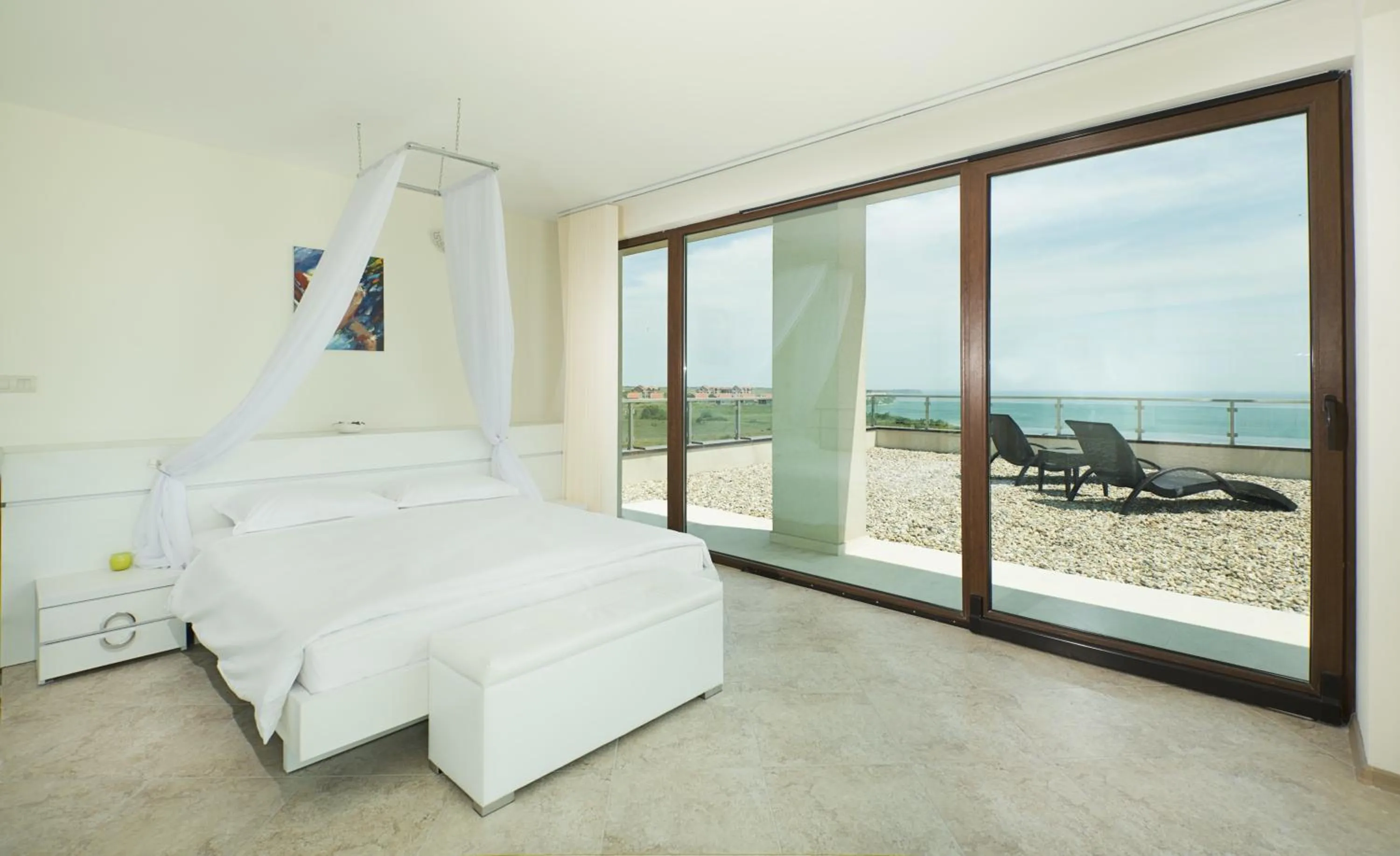 Bedroom, Bed in Calithea Complex