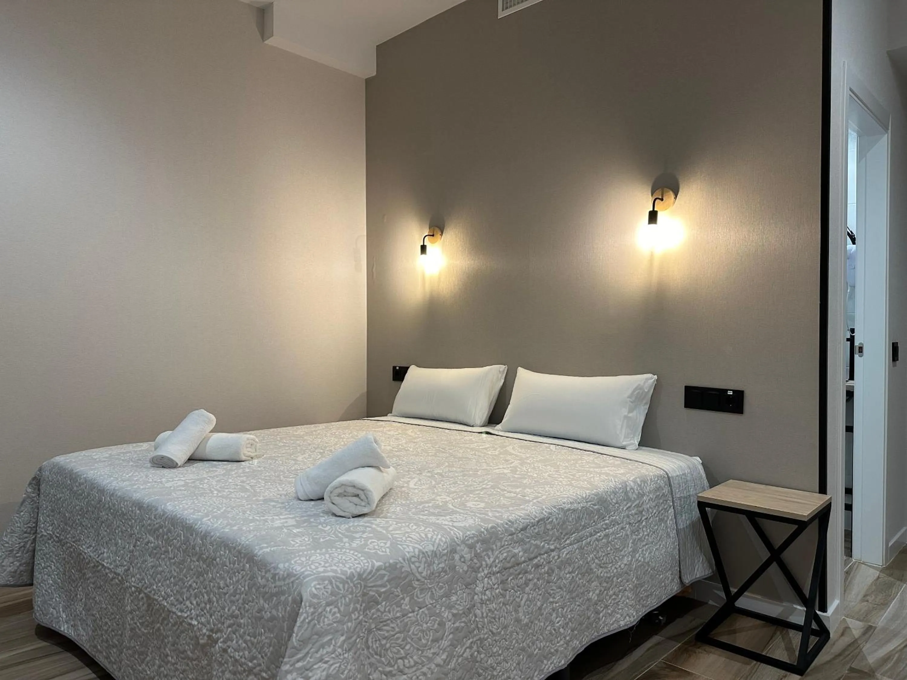 Bedroom, Bed in CC Opera Suites