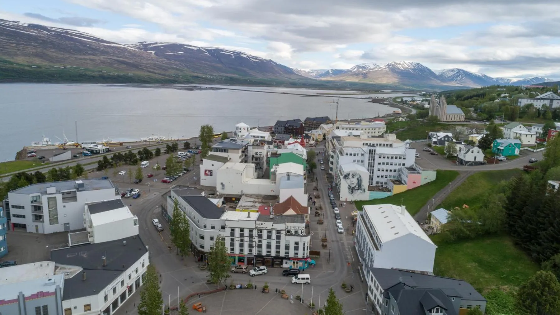 Property building in Acco Town Square Apartments