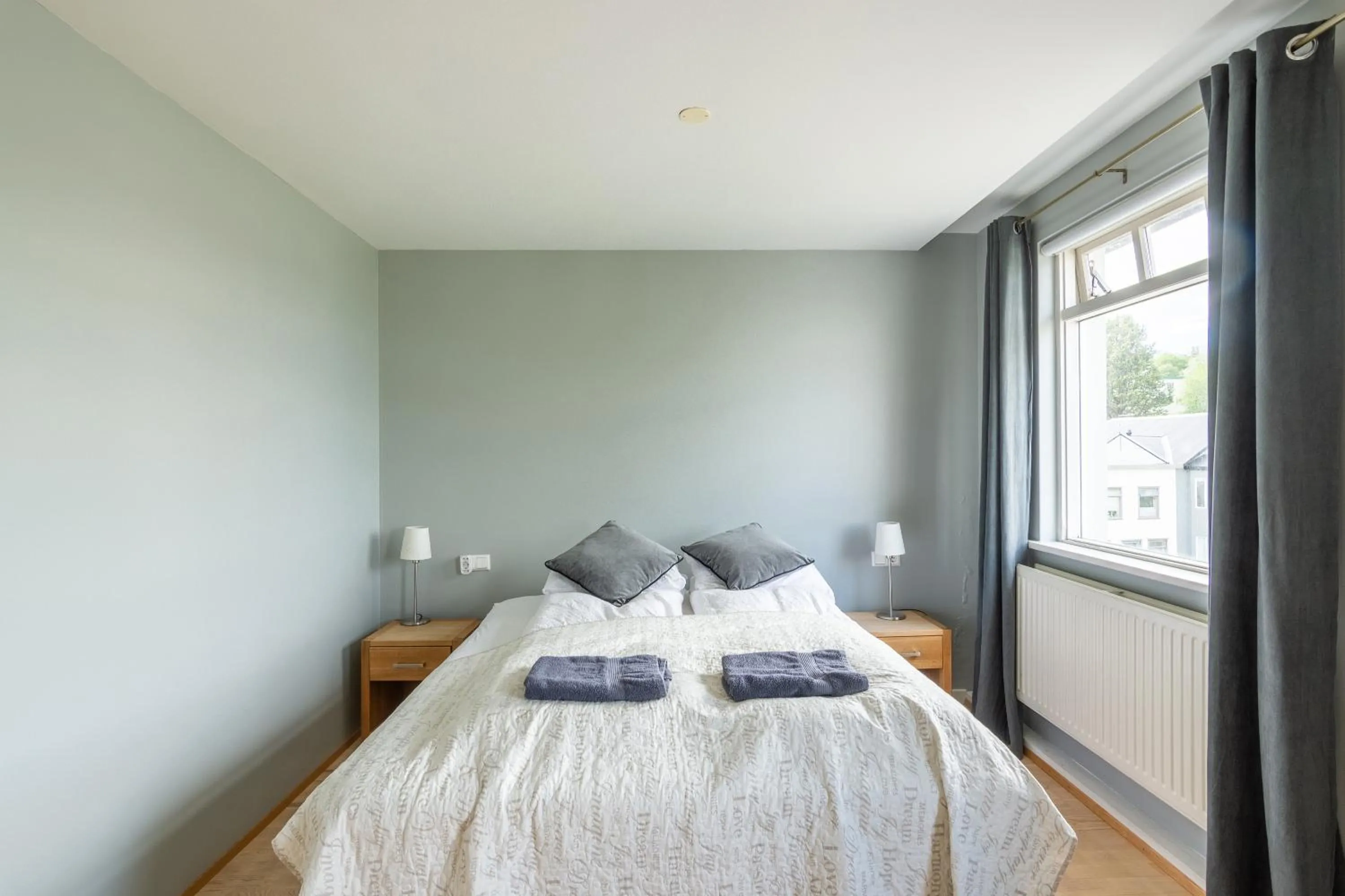 Bedroom, Bed in Acco Town Square Apartments