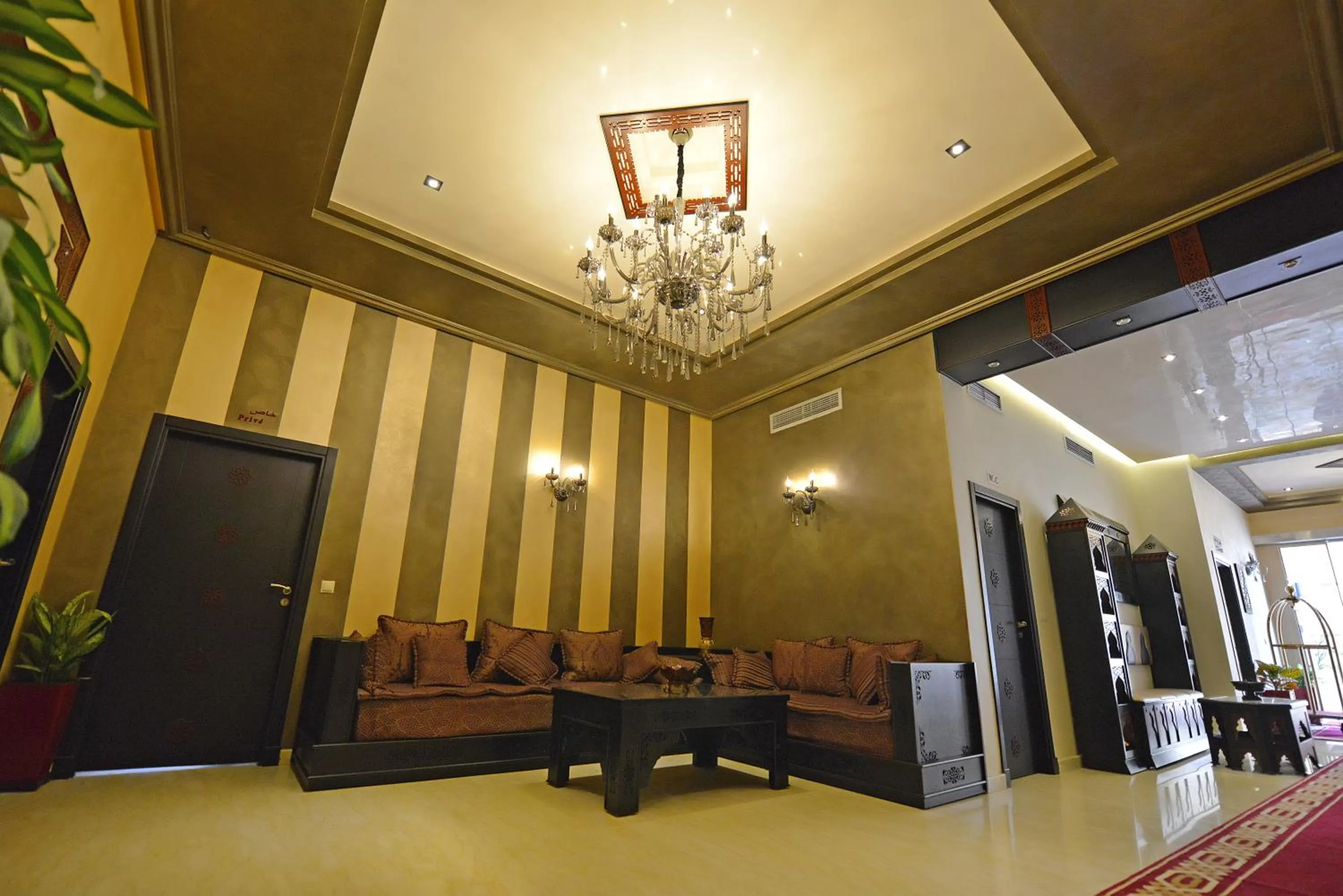 Property building in Hôtel Suite Martil