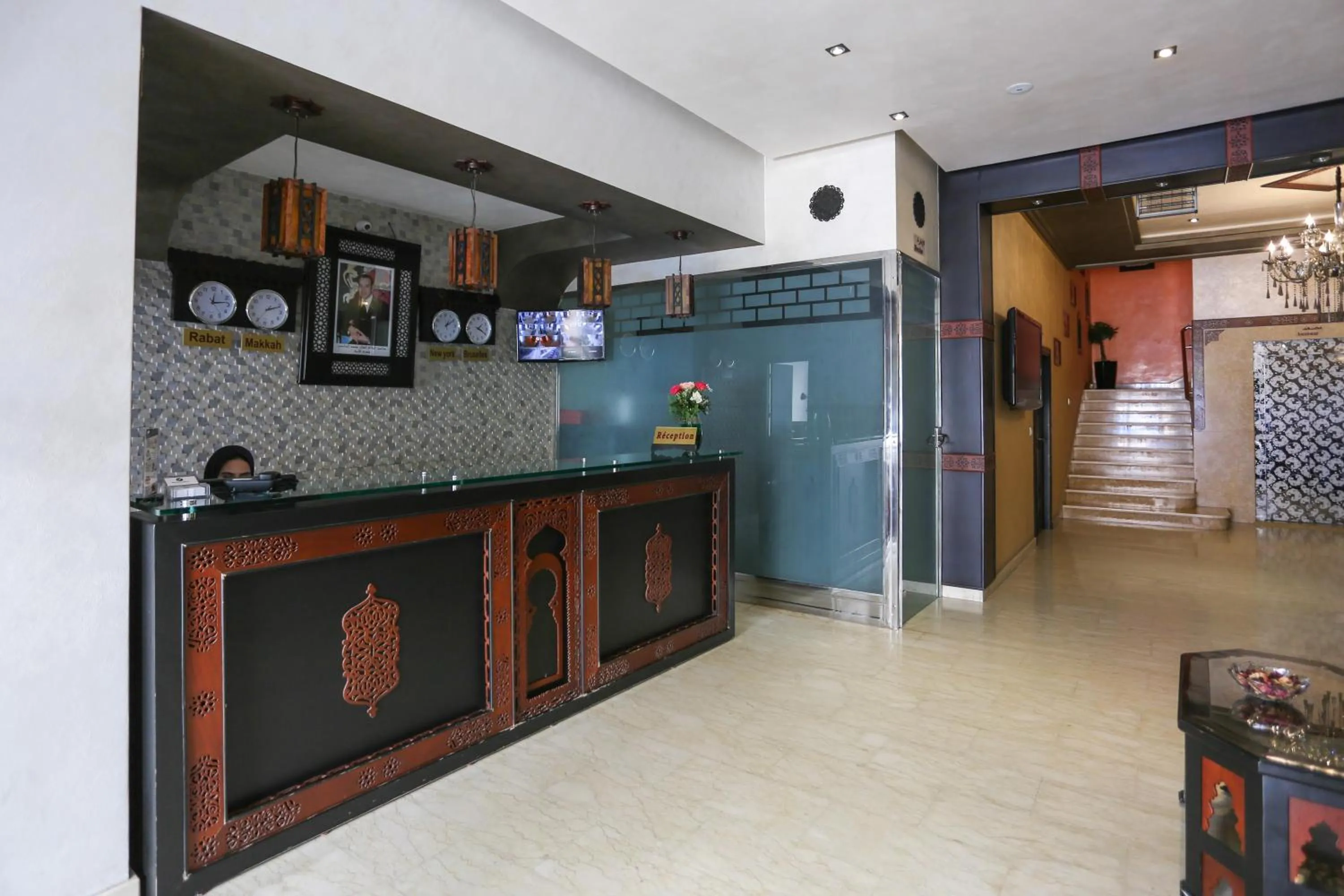 Lobby or reception in Hôtel Suite Martil