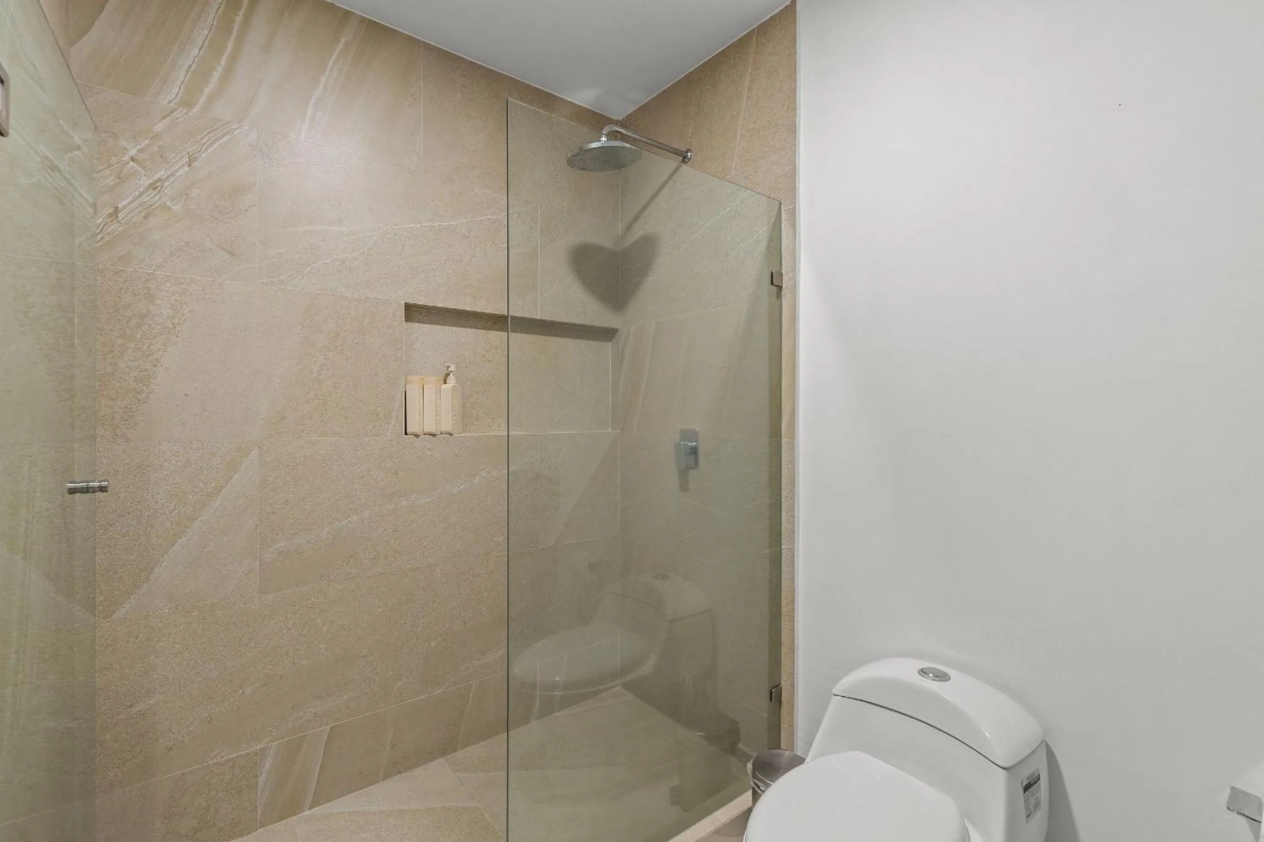 Toilet in Monyxbnb at Zoho Skies