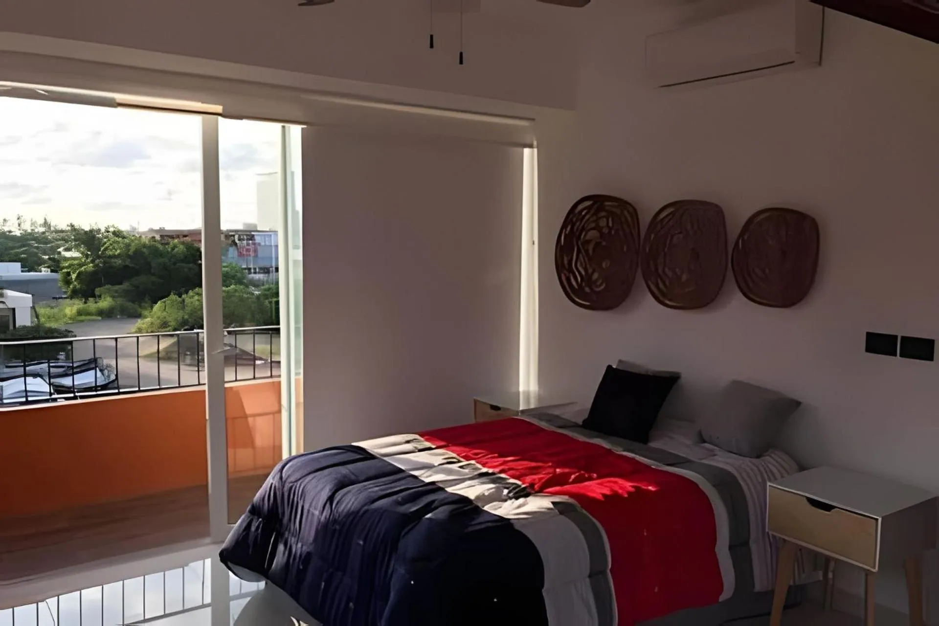 Bed in Monyxbnb at Zoho Skies