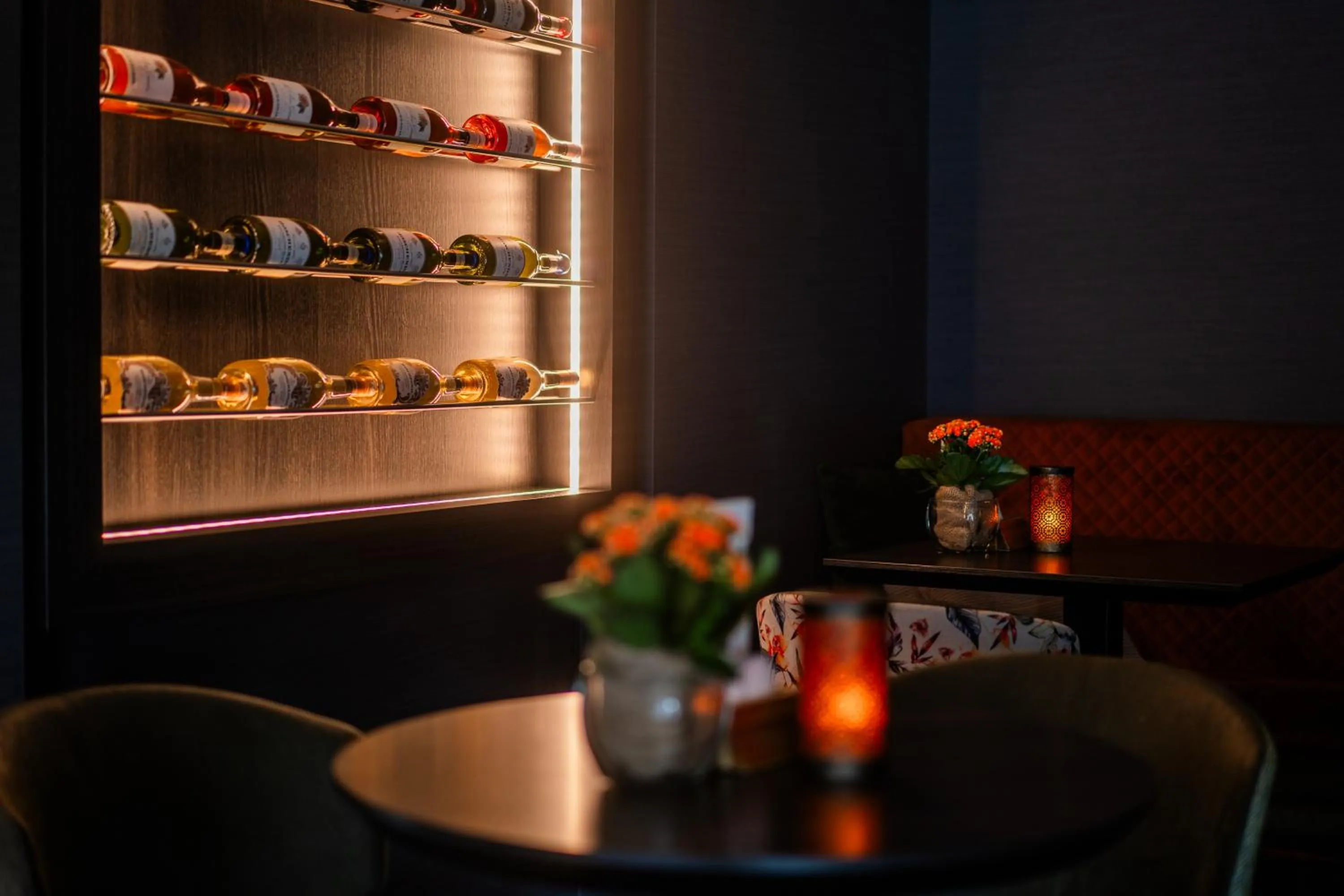 Lounge or bar in Tulip Inn Leiden Centre