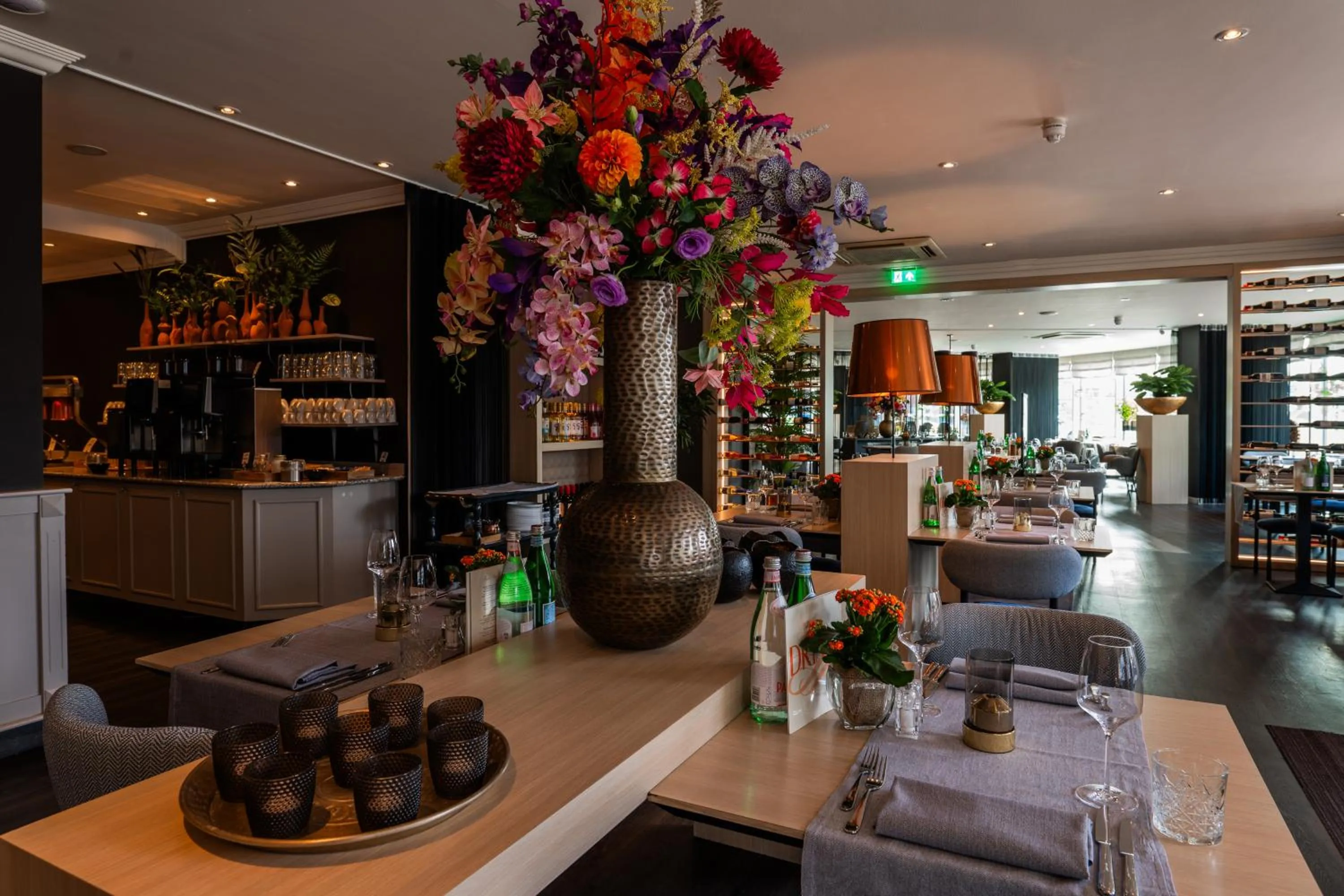 Restaurant/places to eat in Tulip Inn Leiden Centre