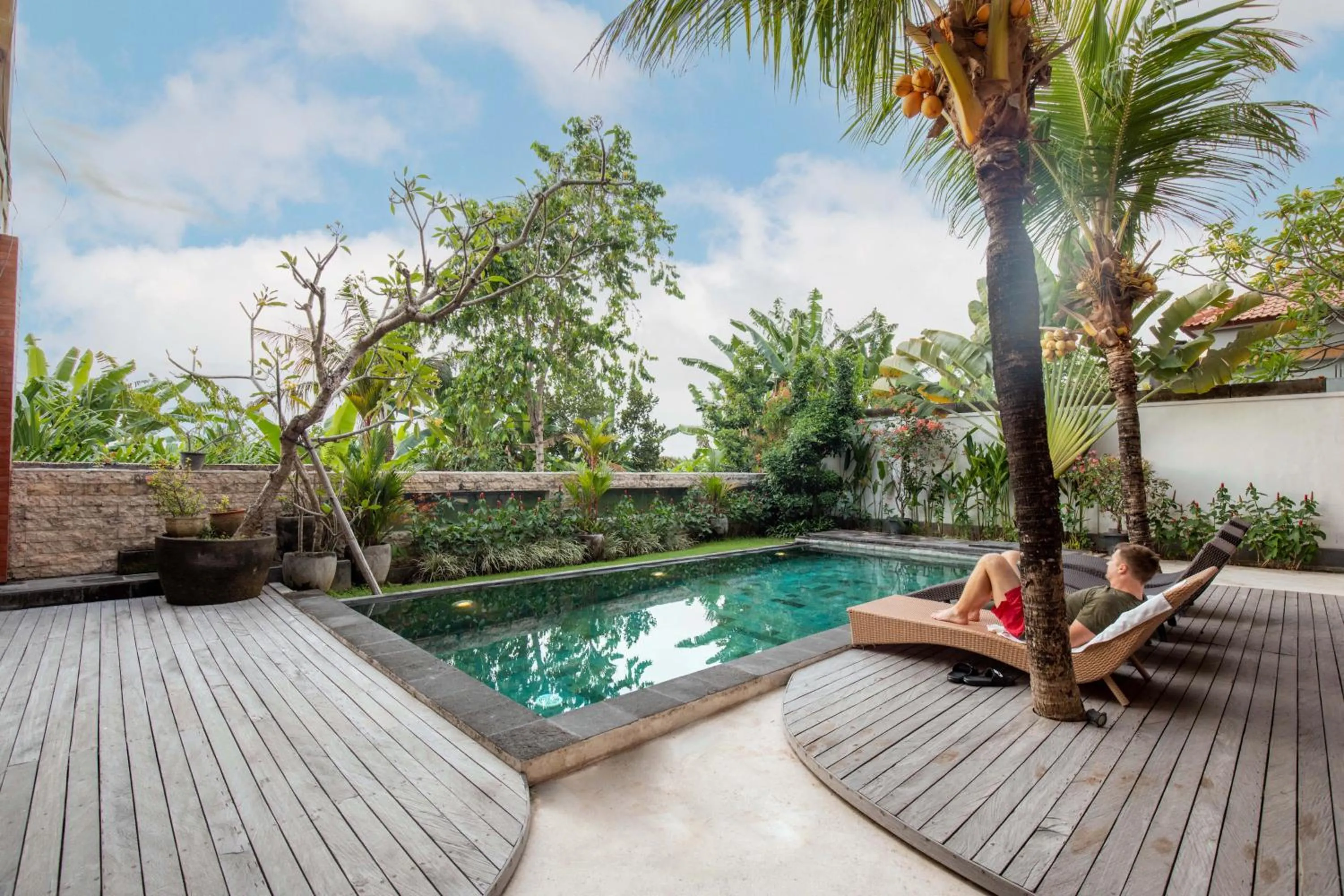 Swimming pool in Sedana Cottage