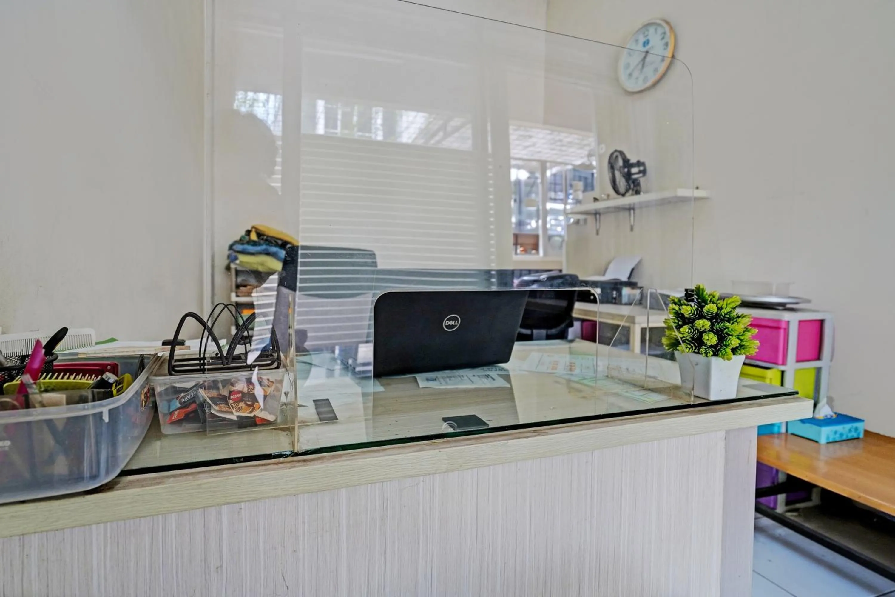 Lobby or reception in OYO 93328 Graha Citra Syariah