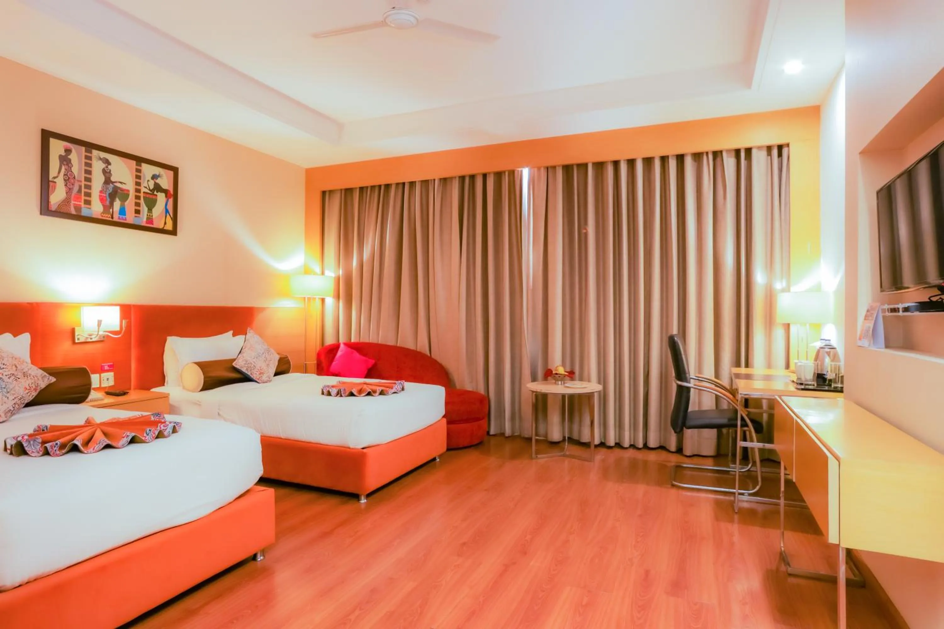 Photo of the whole room, Bed in The Conway