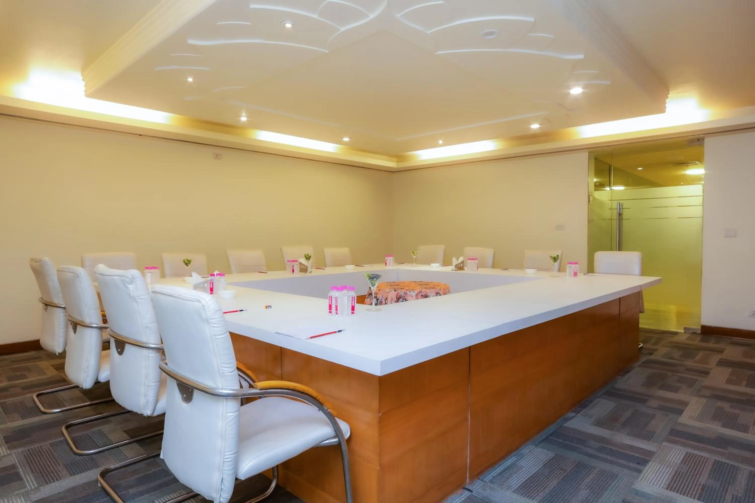 Meeting/conference room in The Conway