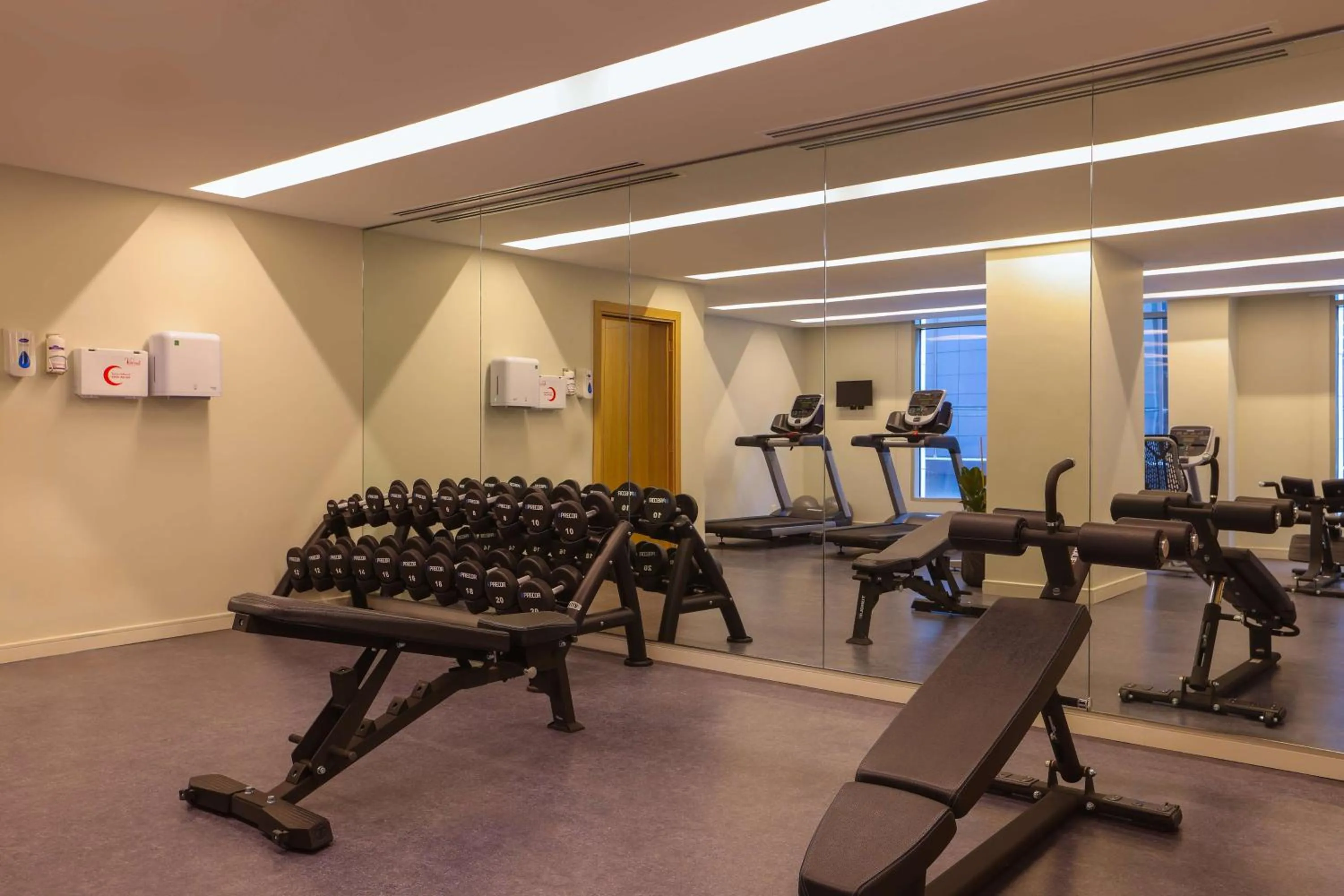Fitness centre/facilities in Radisson Hotel & Residence Riyadh Olaya