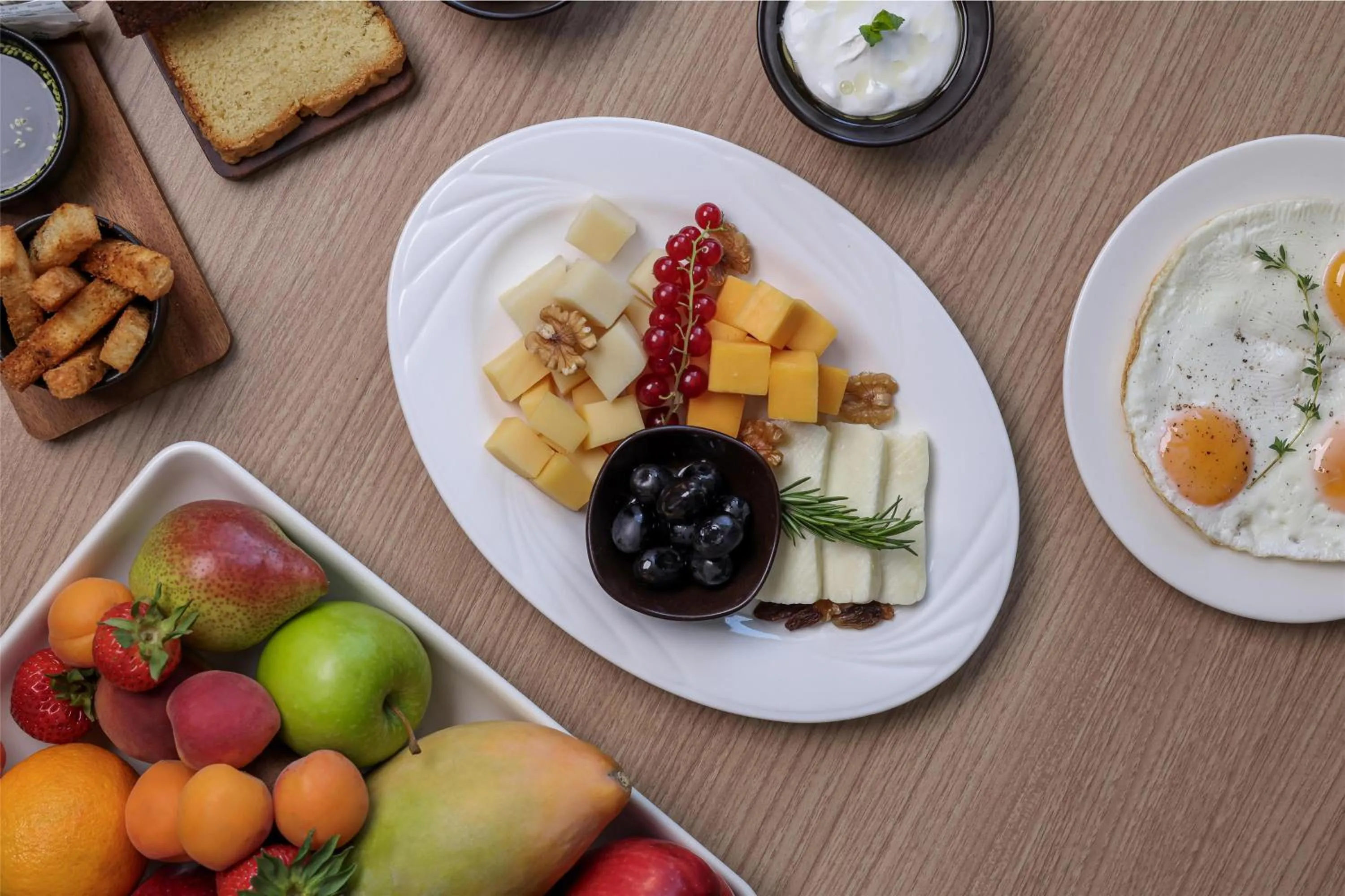 Food and drinks in Radisson Hotel & Residence Riyadh Olaya