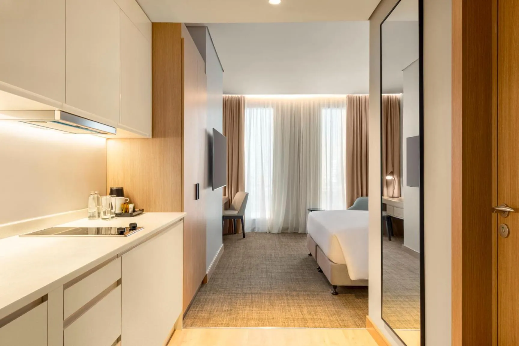 Bedroom, Bed in Radisson Hotel & Residence Riyadh Olaya