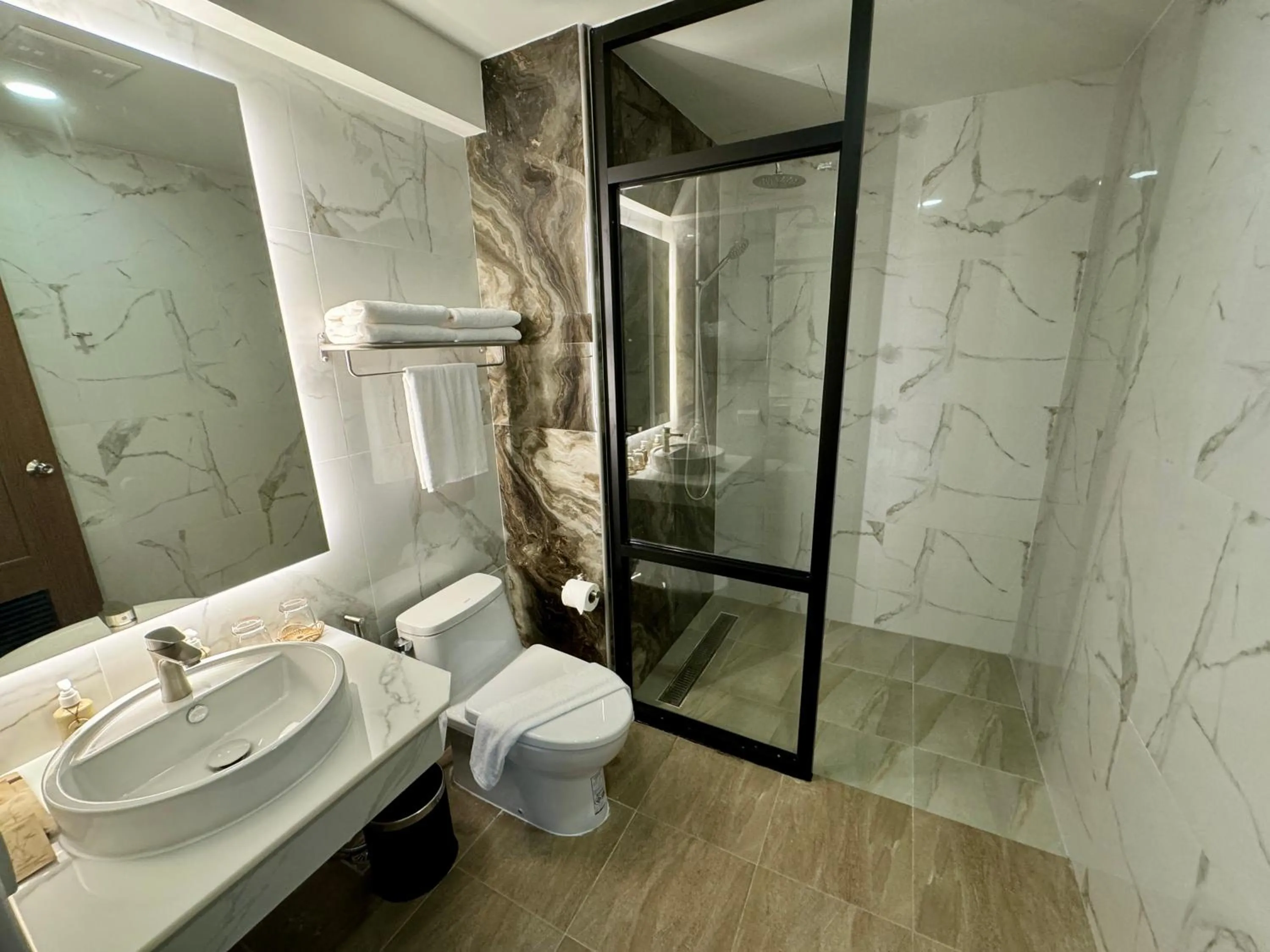 Shower in Keereen Resort - Ao Nang Krabi