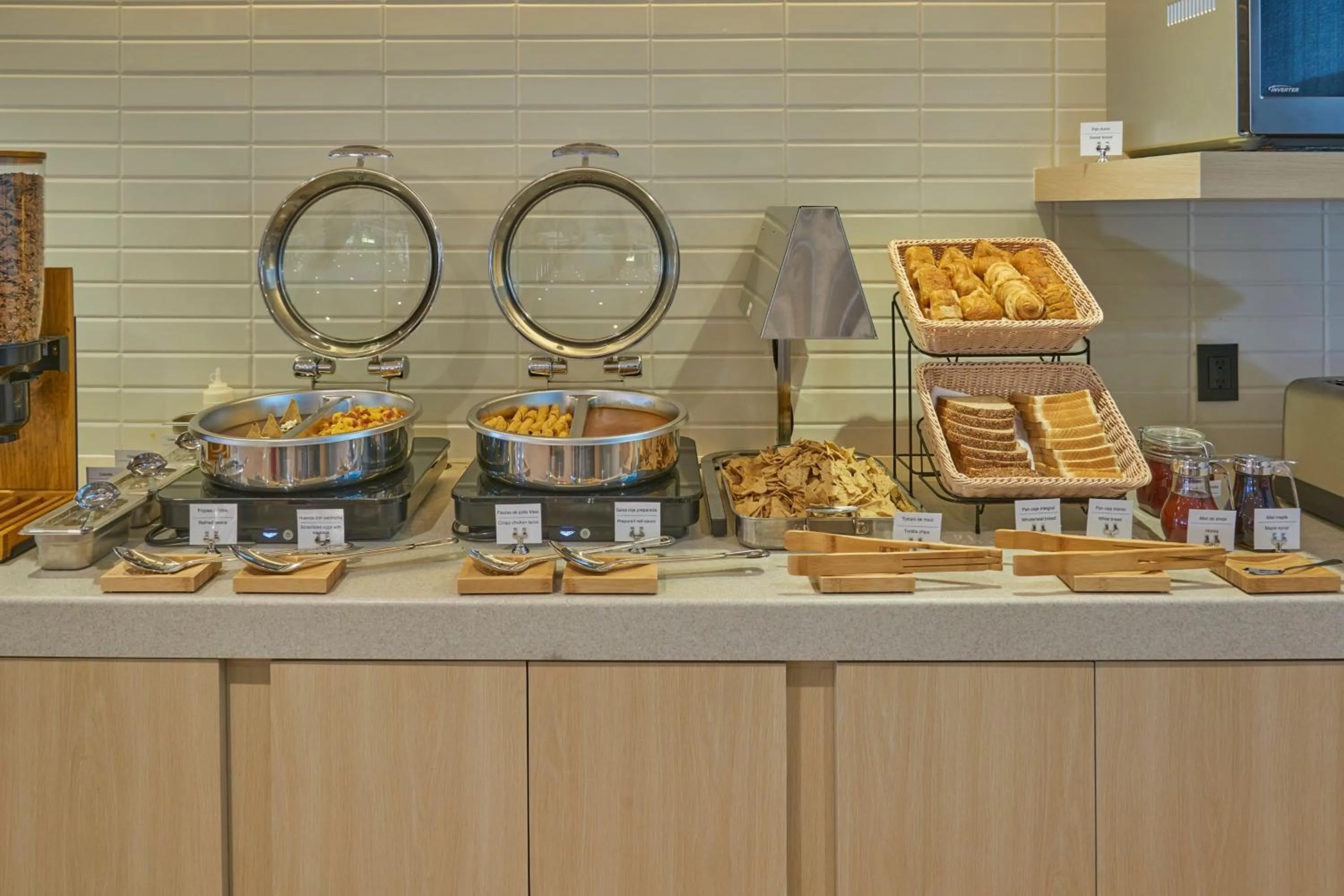 Breakfast in City Express by Marriott Cancun Aeropuerto