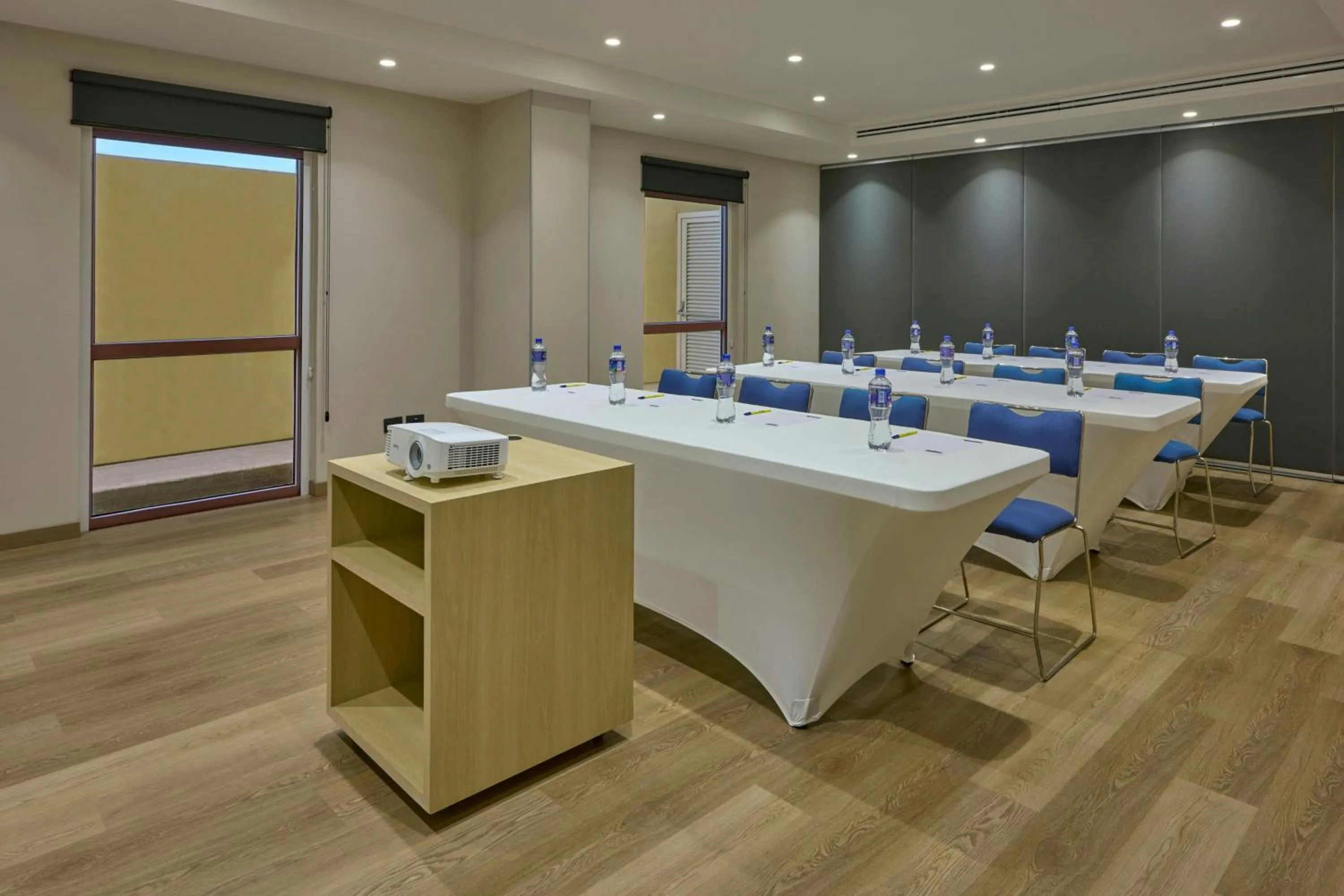 Meeting/conference room in City Express by Marriott Cancun Aeropuerto
