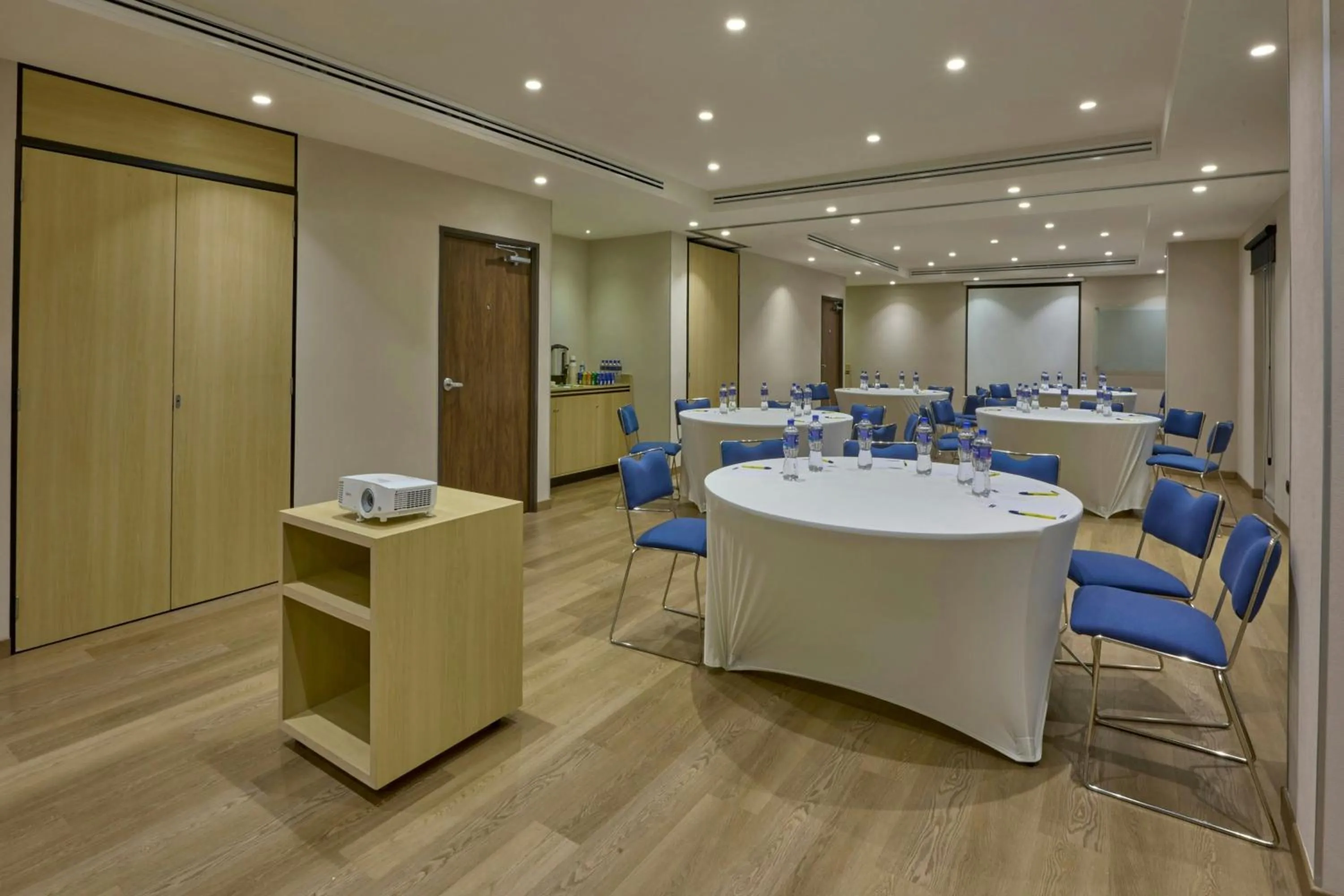 Meeting/conference room in City Express by Marriott Cancun Aeropuerto