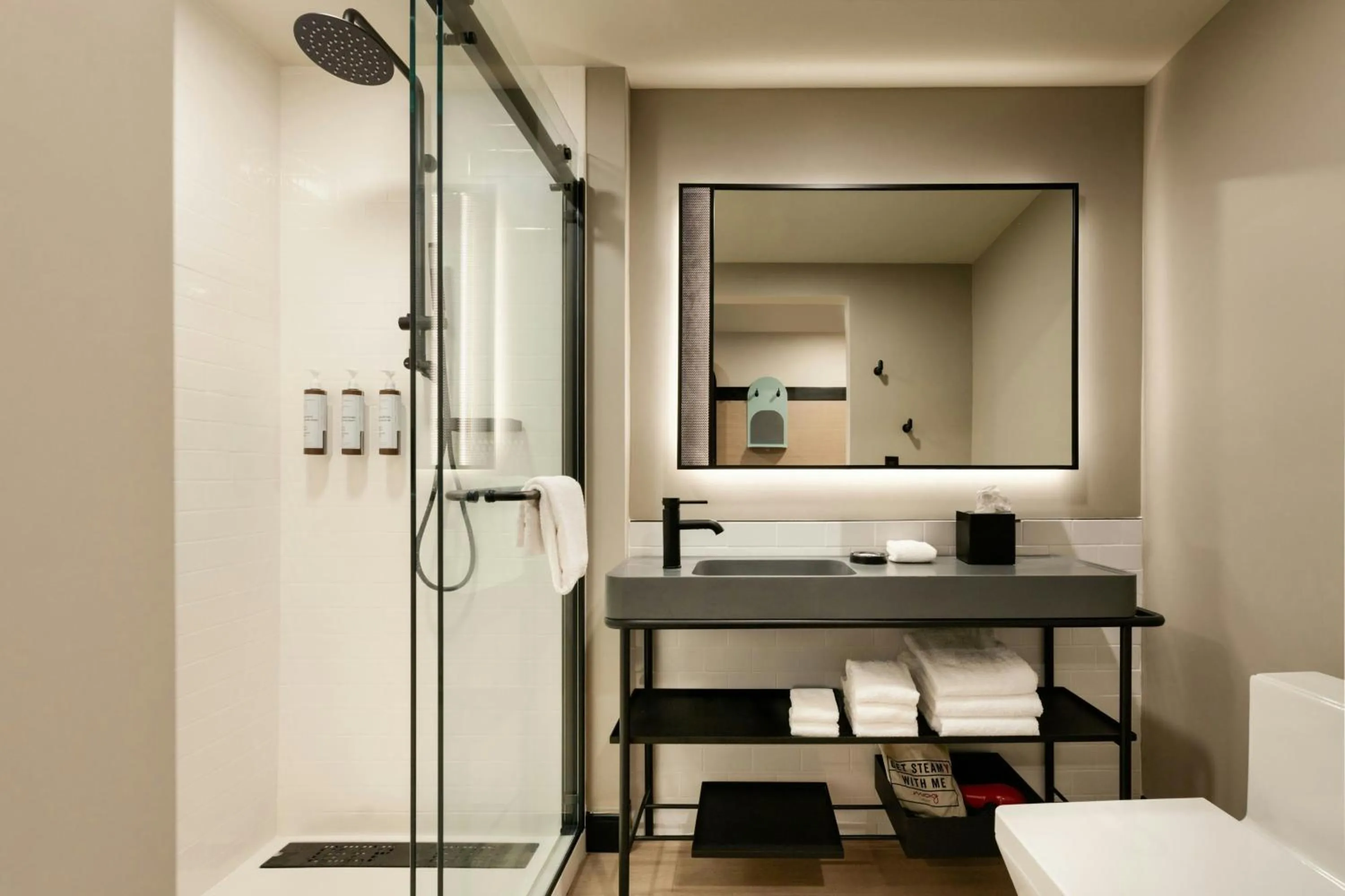 Bathroom in Moxy Miami Wynwood