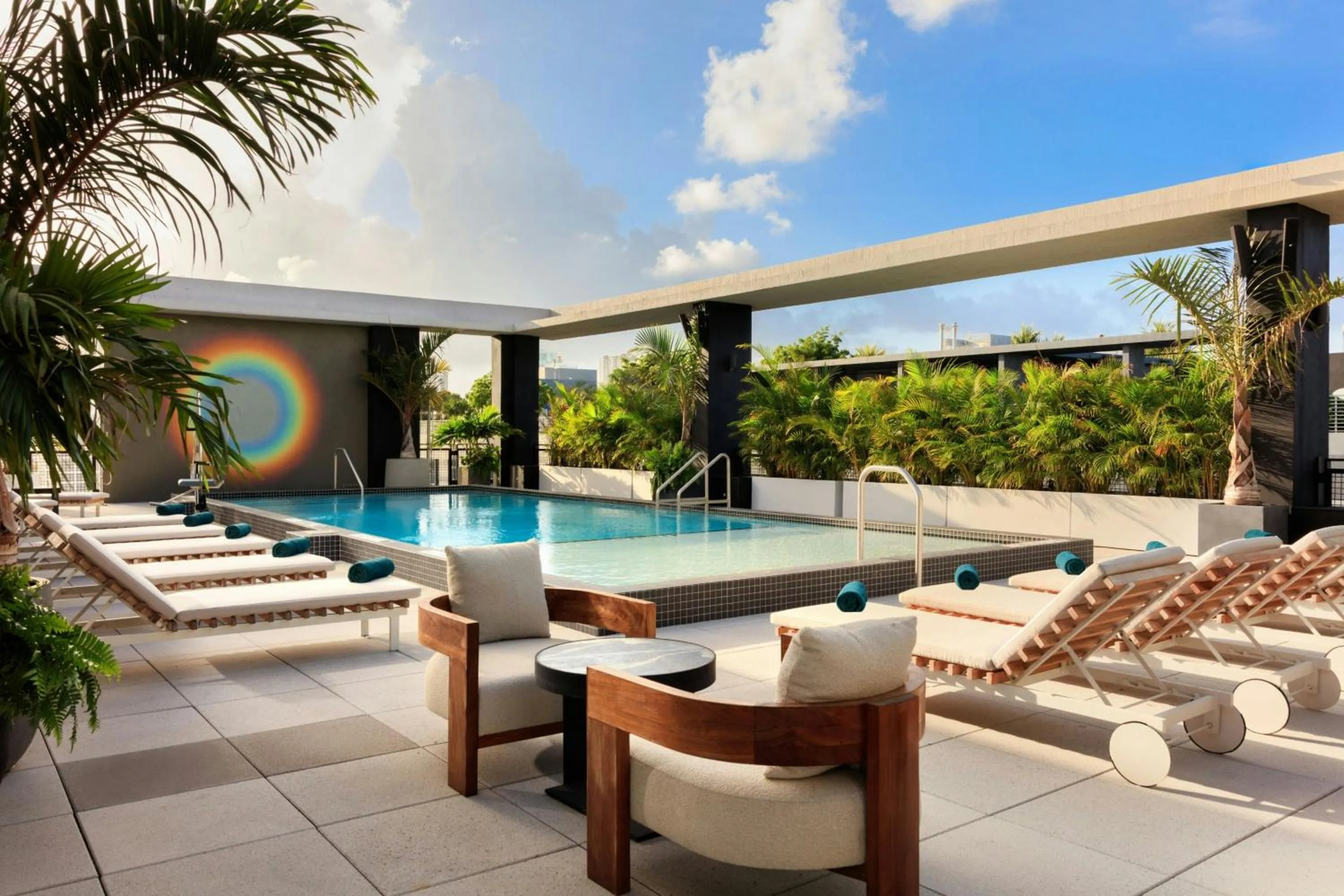 Swimming pool in Moxy Miami Wynwood