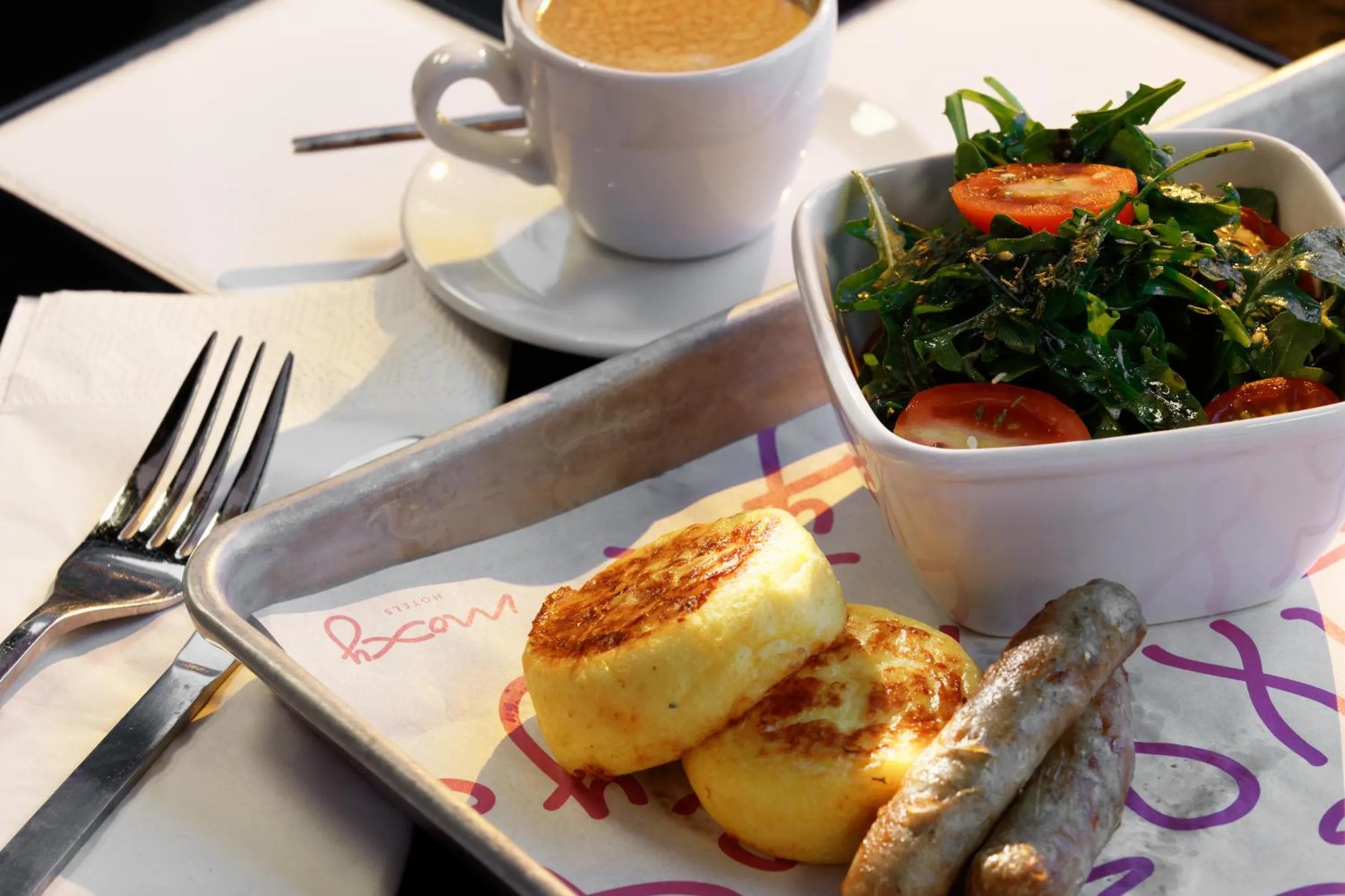 Food and drinks in Moxy Miami Wynwood