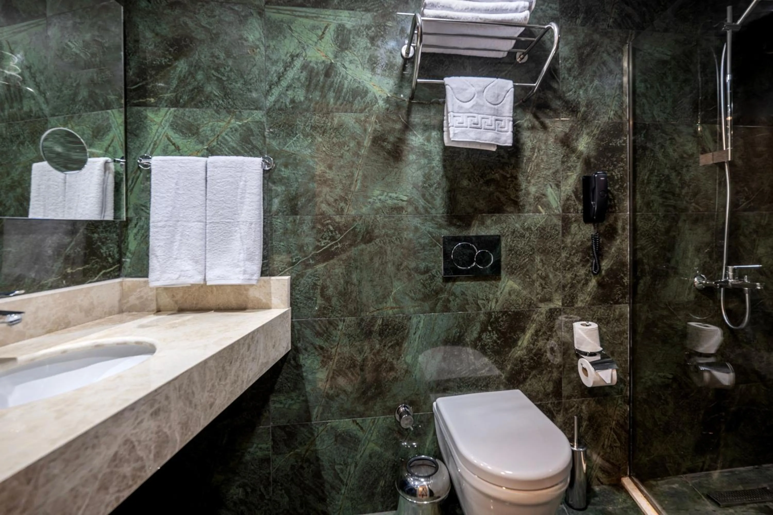 Photo of the whole room in Four Points Flex by Sheraton Antalya Lara