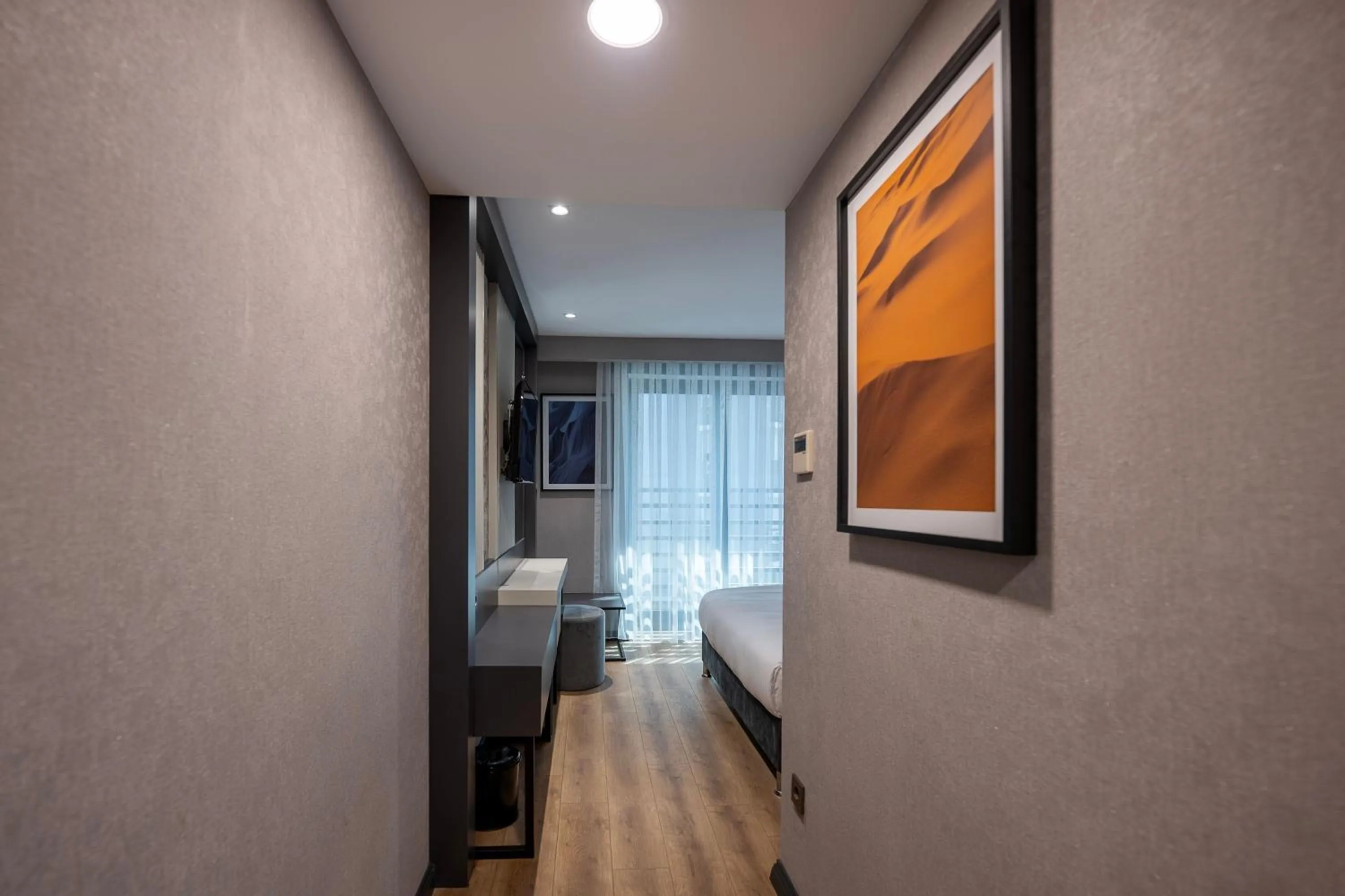 Photo of the whole room, Bed in Four Points Flex by Sheraton Antalya Lara