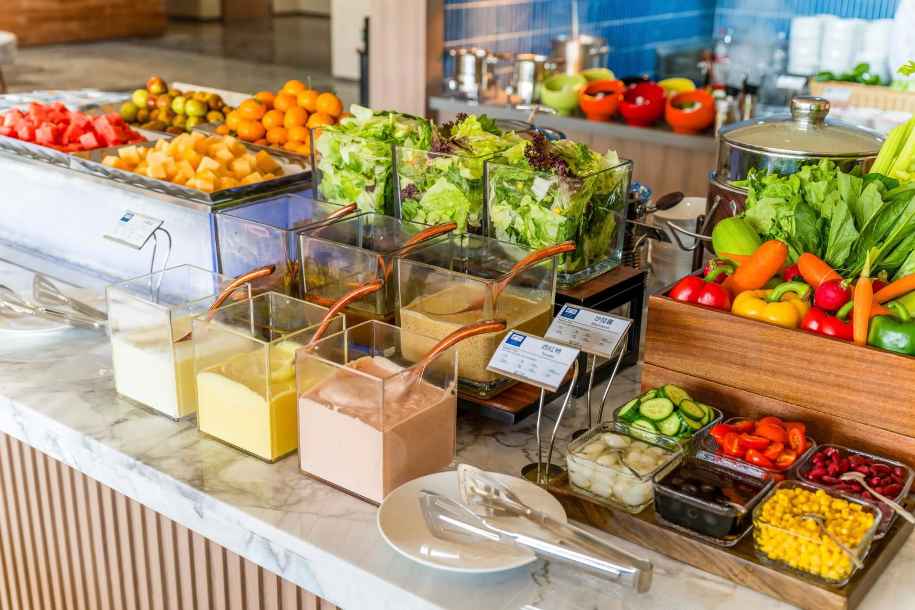 Food and drinks in Holiday Inn Express Yuhuan Wetland Park by IHG