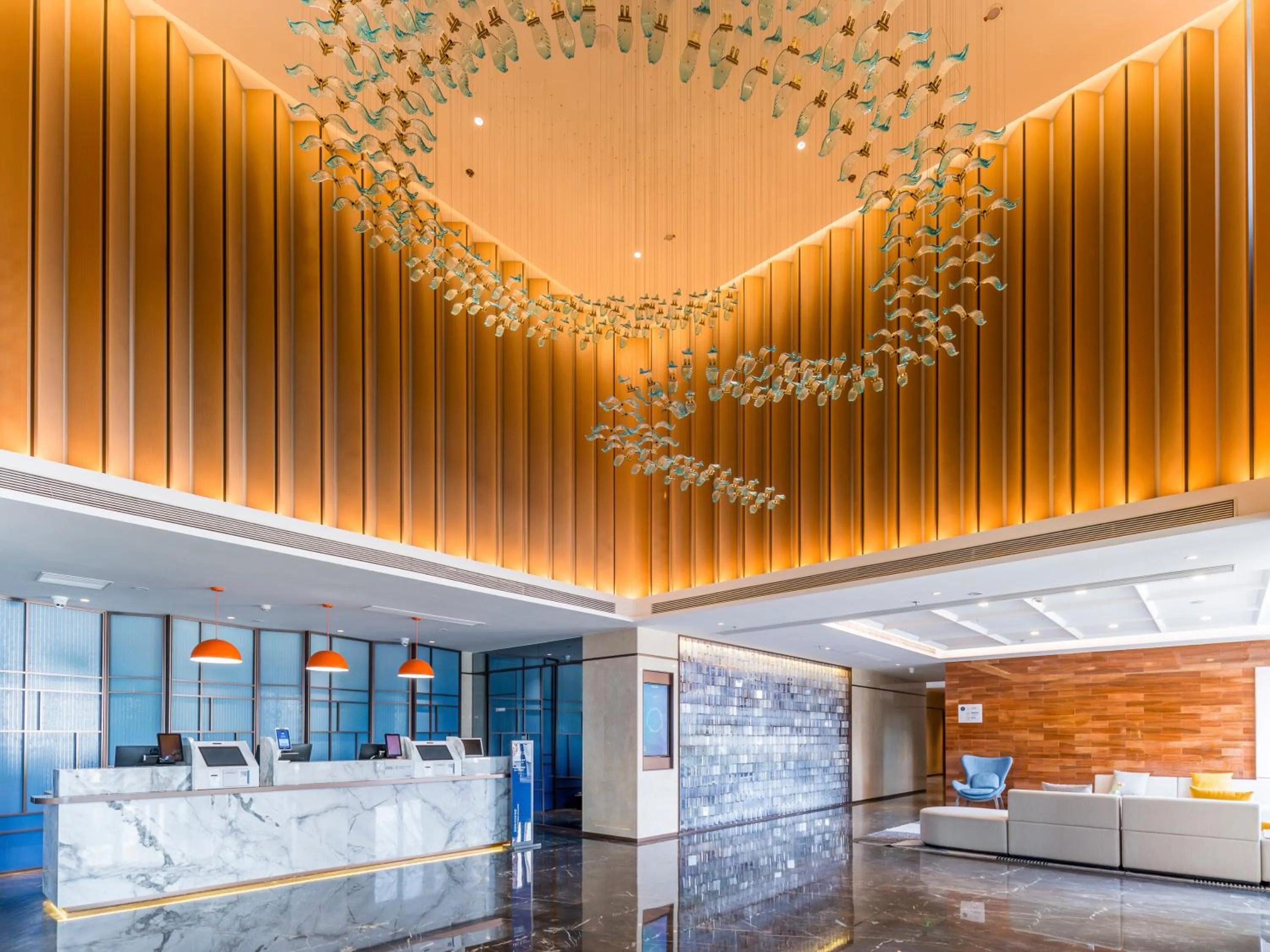 Lobby or reception in Holiday Inn Express Yuhuan Wetland Park by IHG
