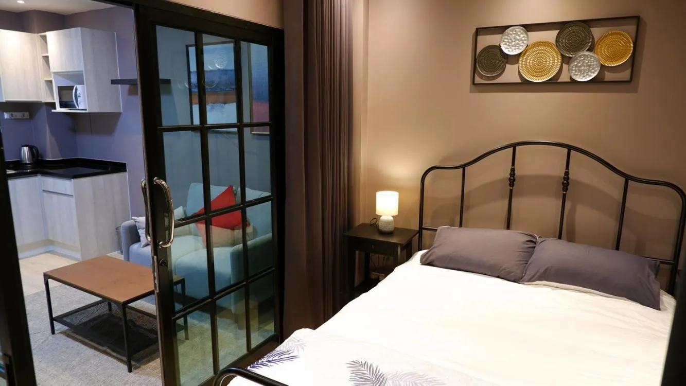 Bed in BEB Silom Condolette