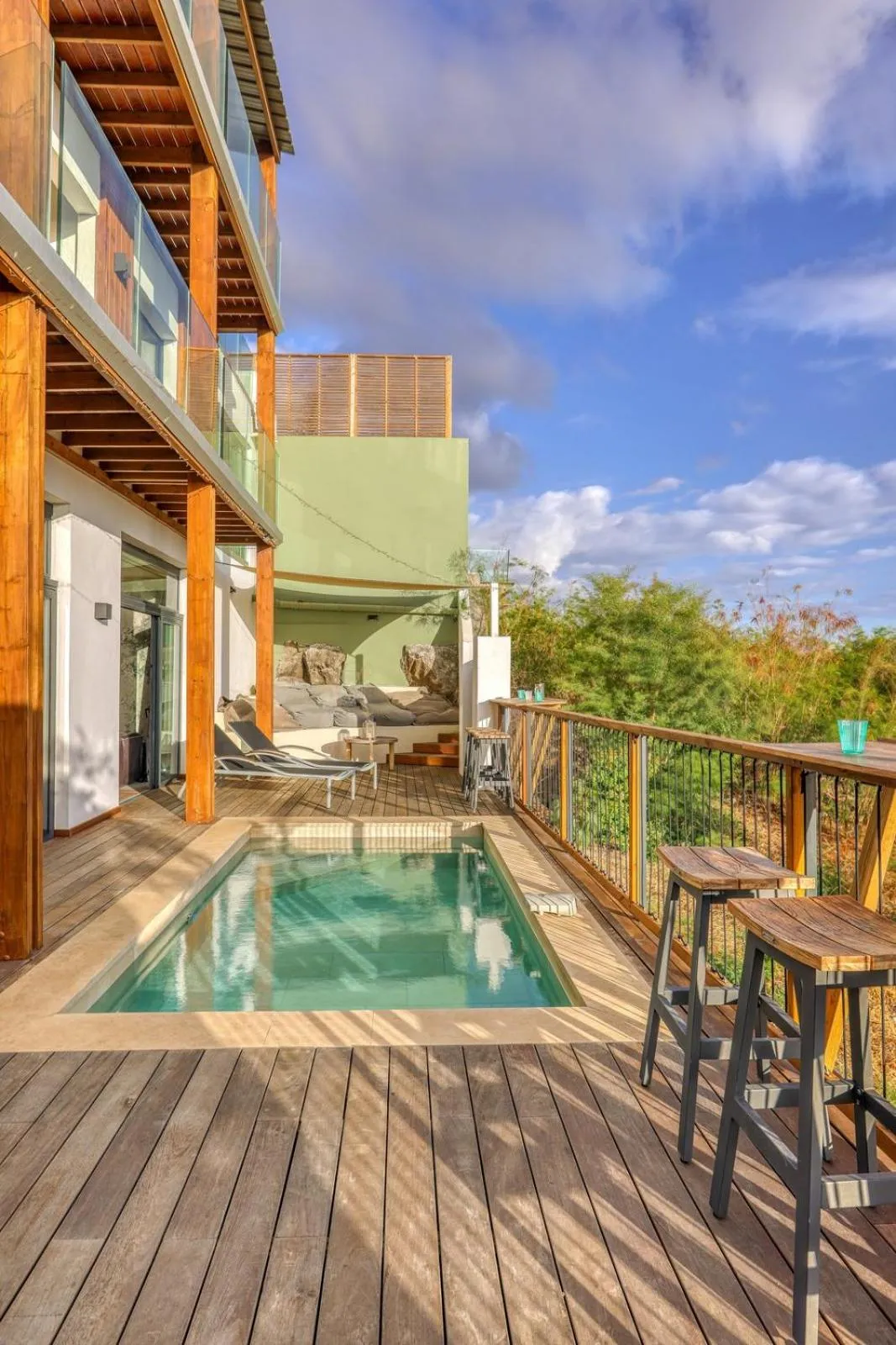 Property building in Le Moma by the ocean