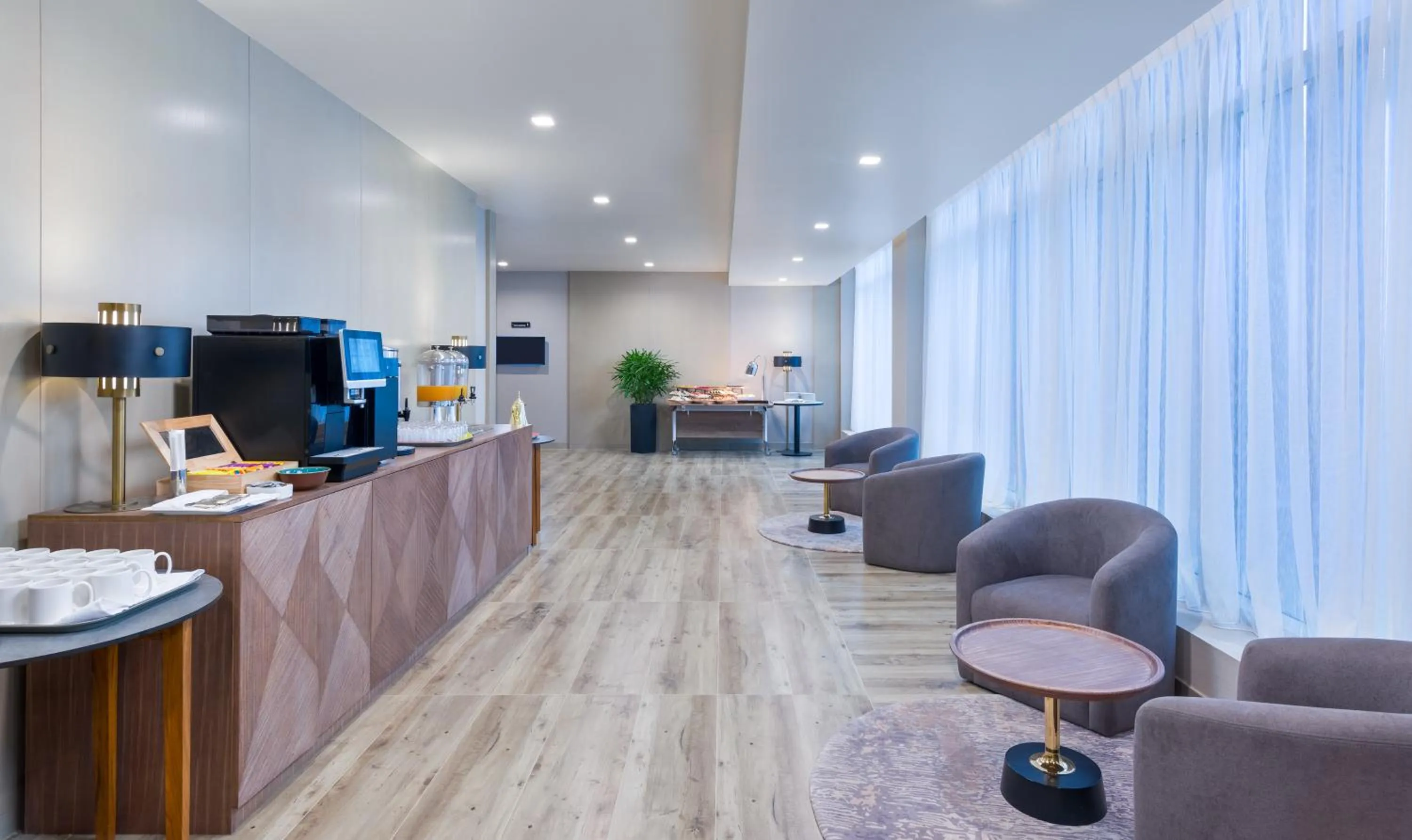 Meeting/conference room in IntercityHotel Bawshar Muscat