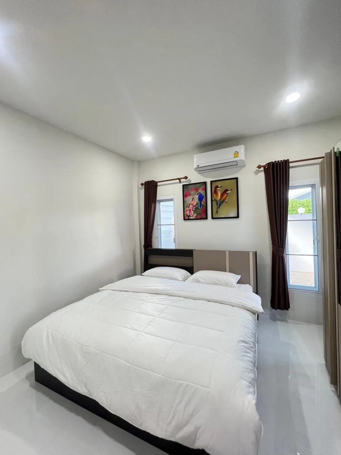 Bed in PICHAPON RESORT