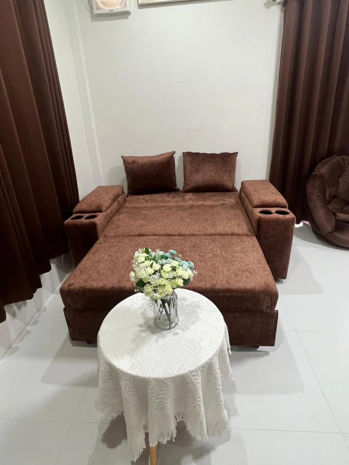 Living room in PICHAPON RESORT