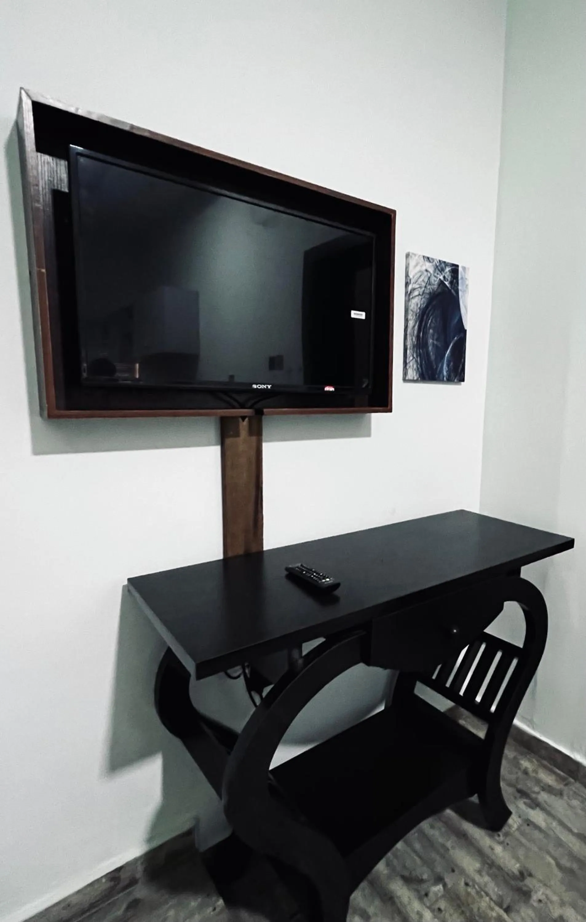 Fragrance Apartments and Suites