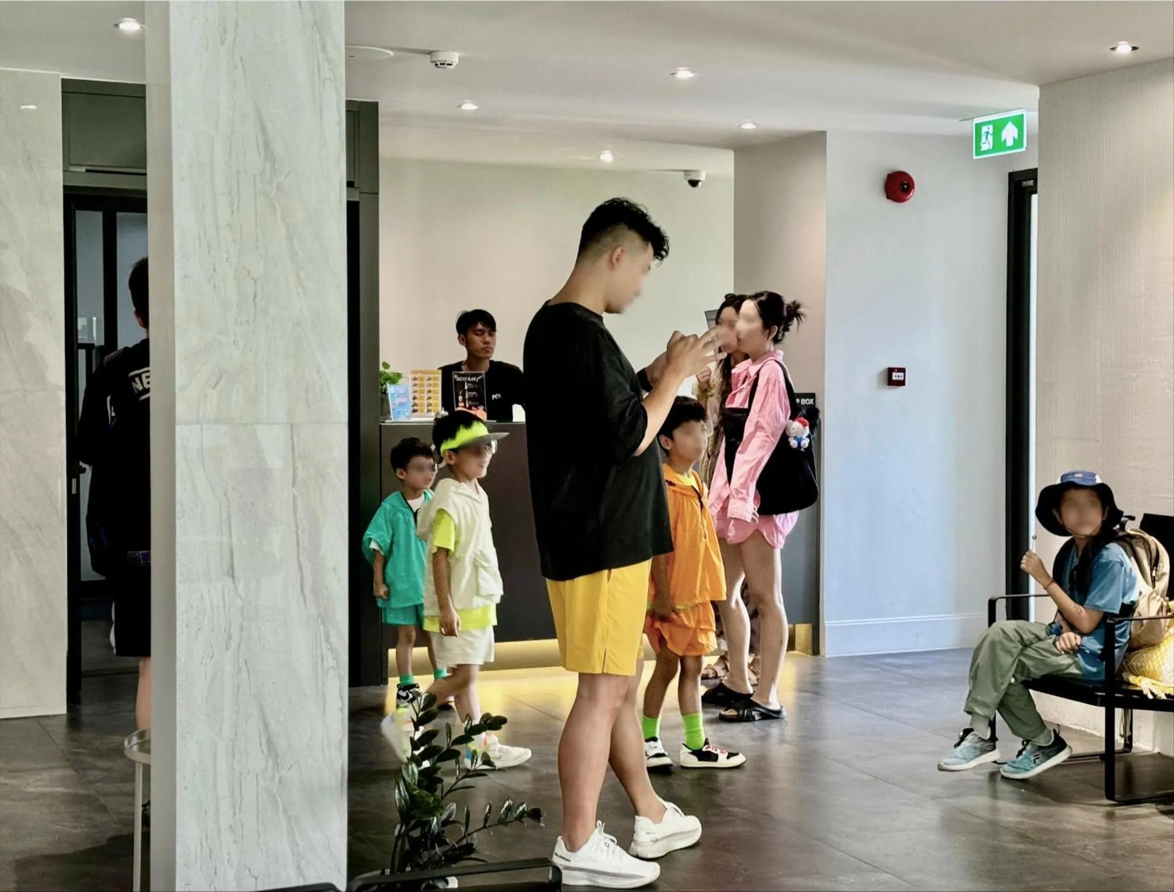 Lobby or reception in POR Singharat