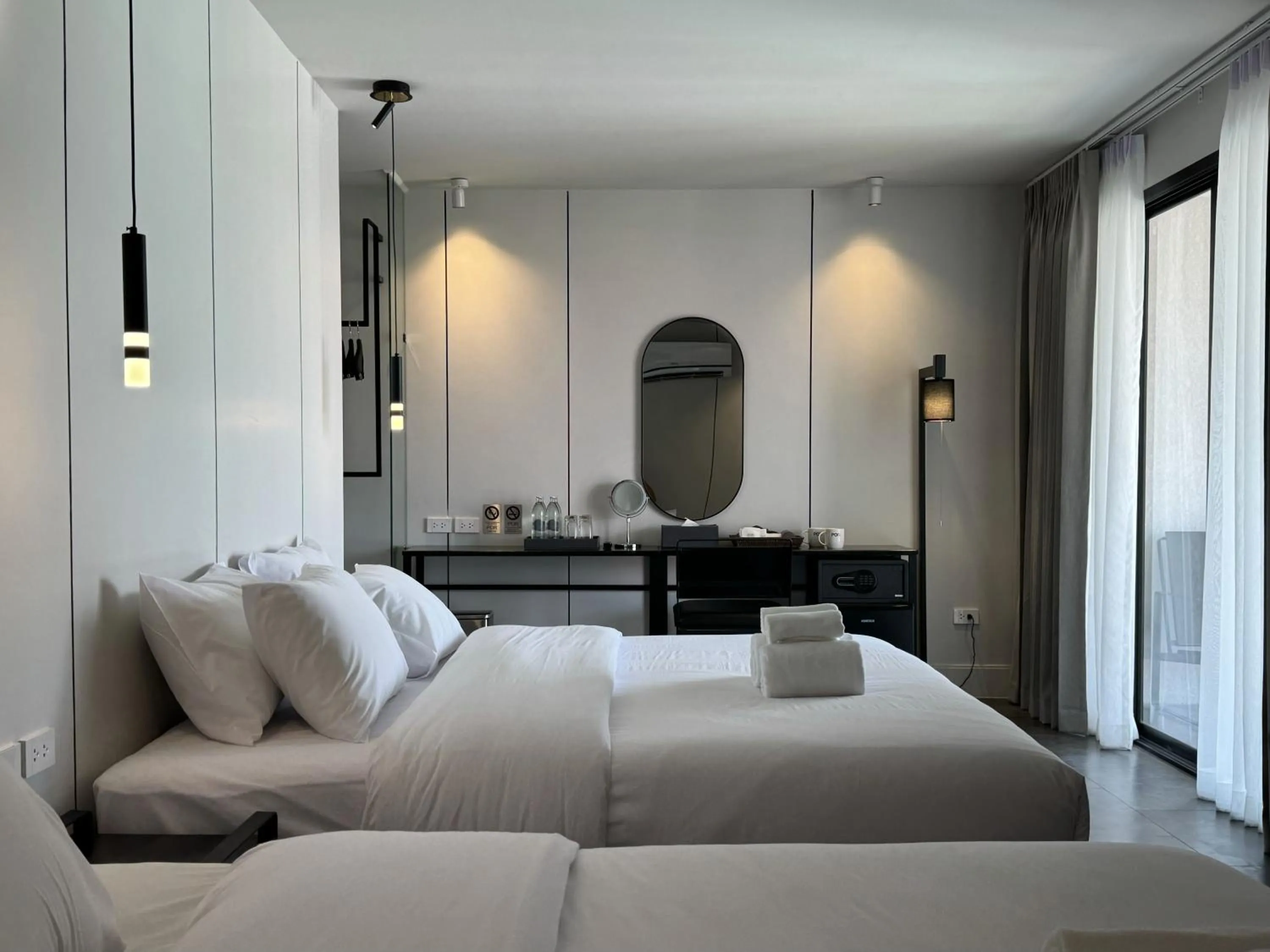 Bed in POR Singharat