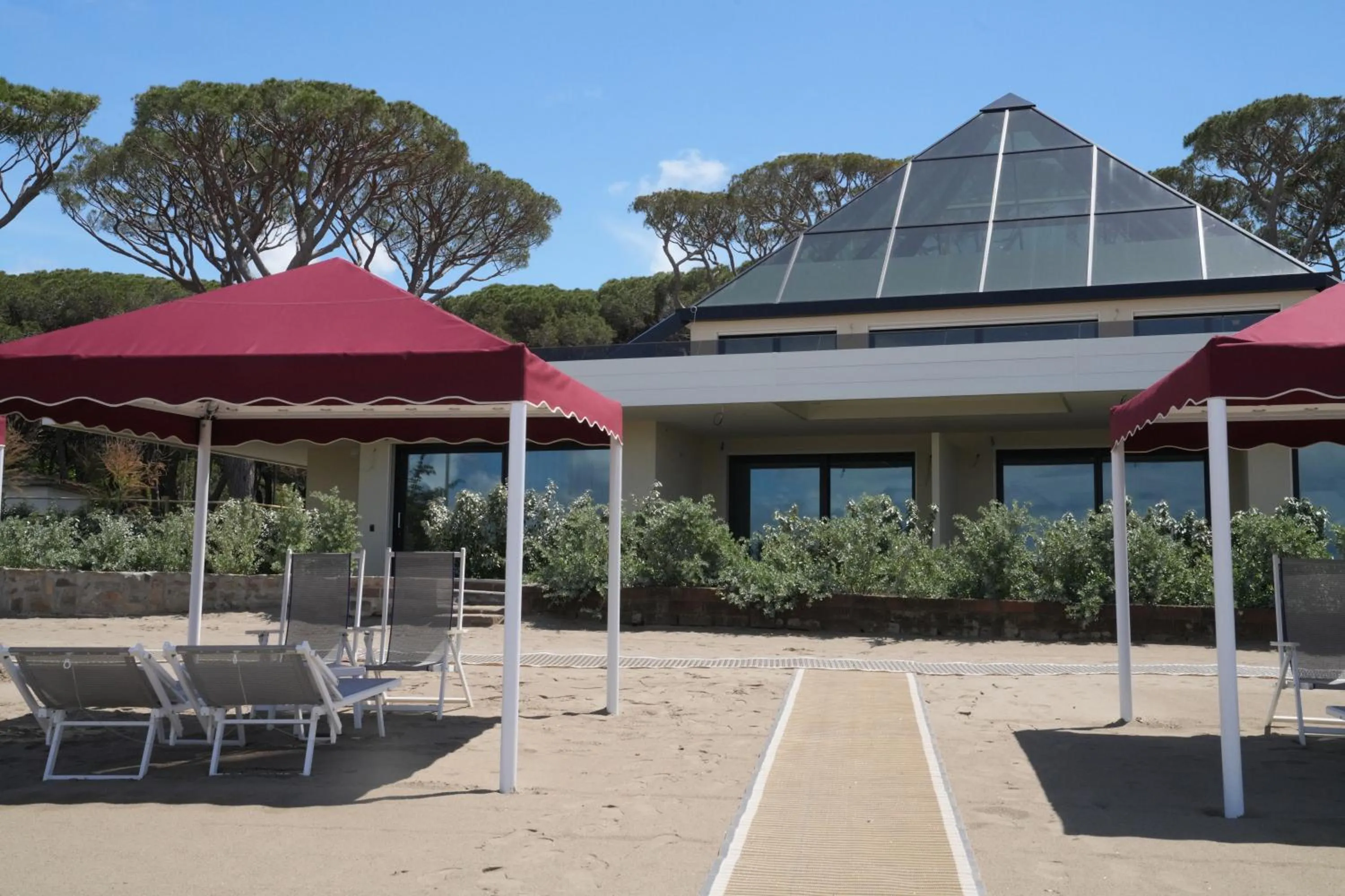 Property building in Cala Beach Resort