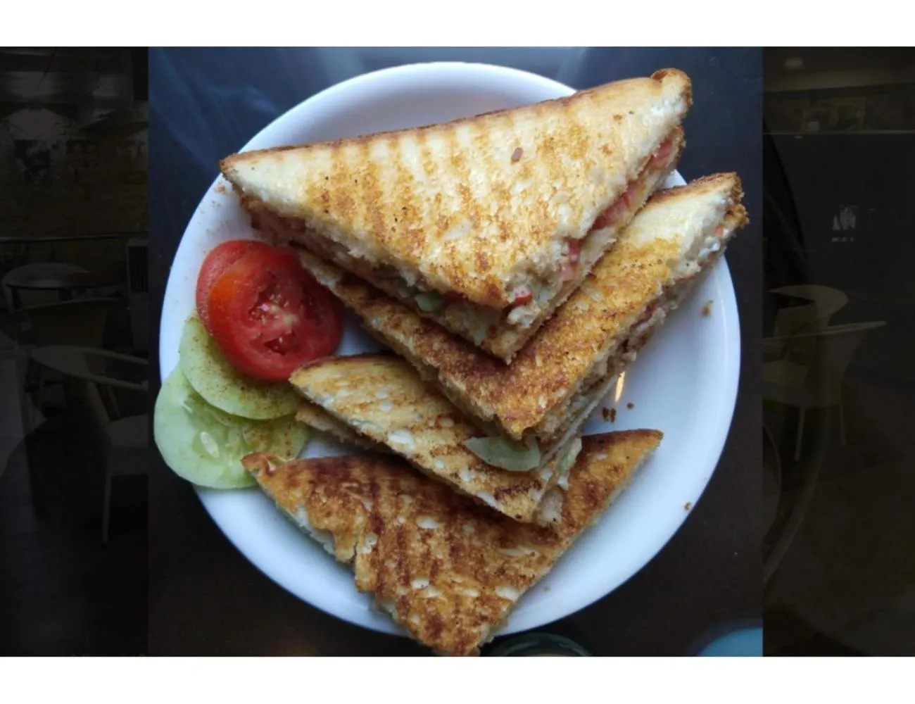 Food and drinks in AMR Hotel, Katra