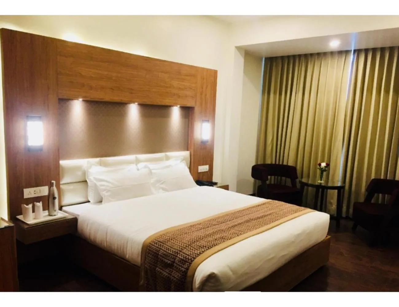 Bed in AMR Hotel, Katra