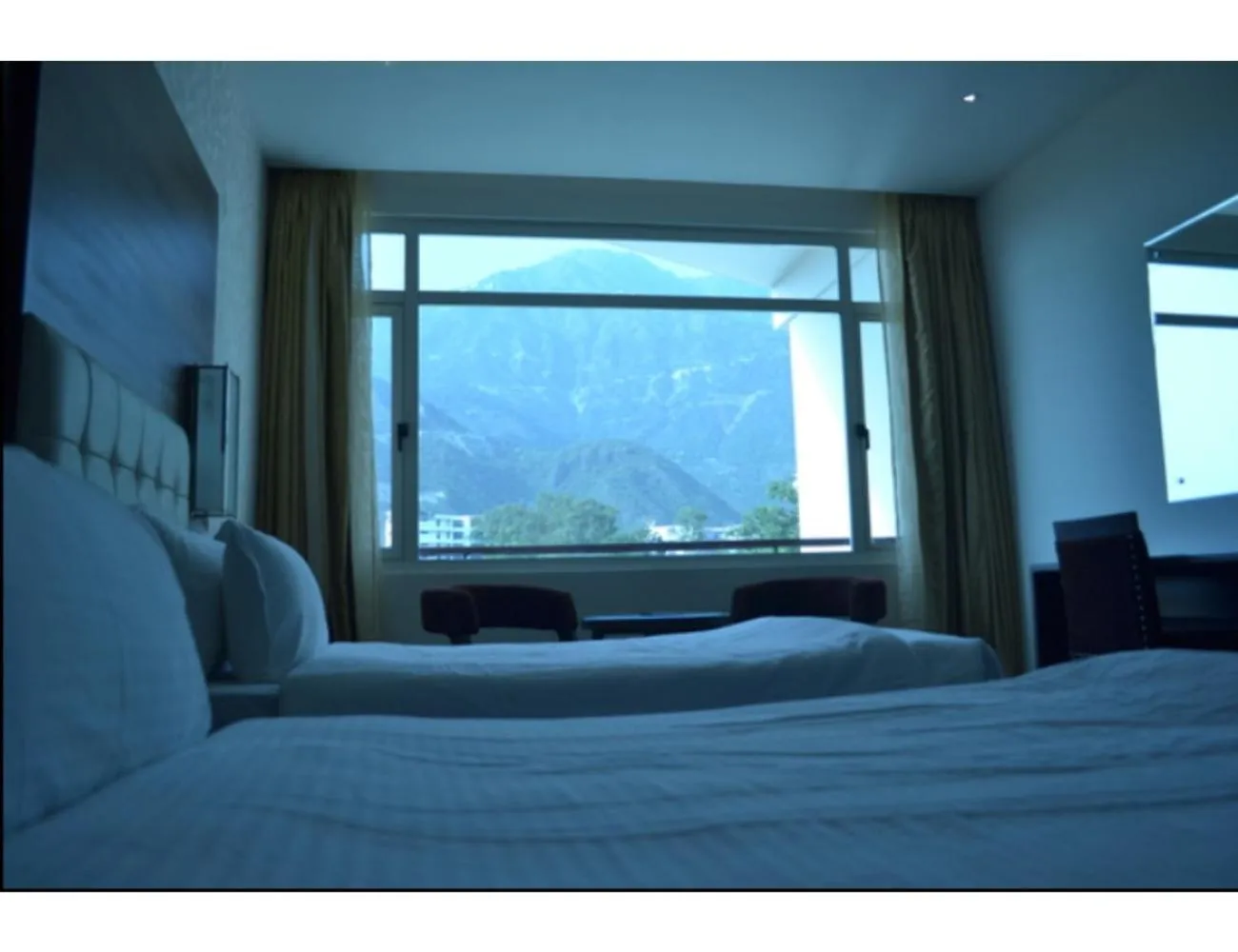 Natural landscape, Bed in AMR Hotel, Katra