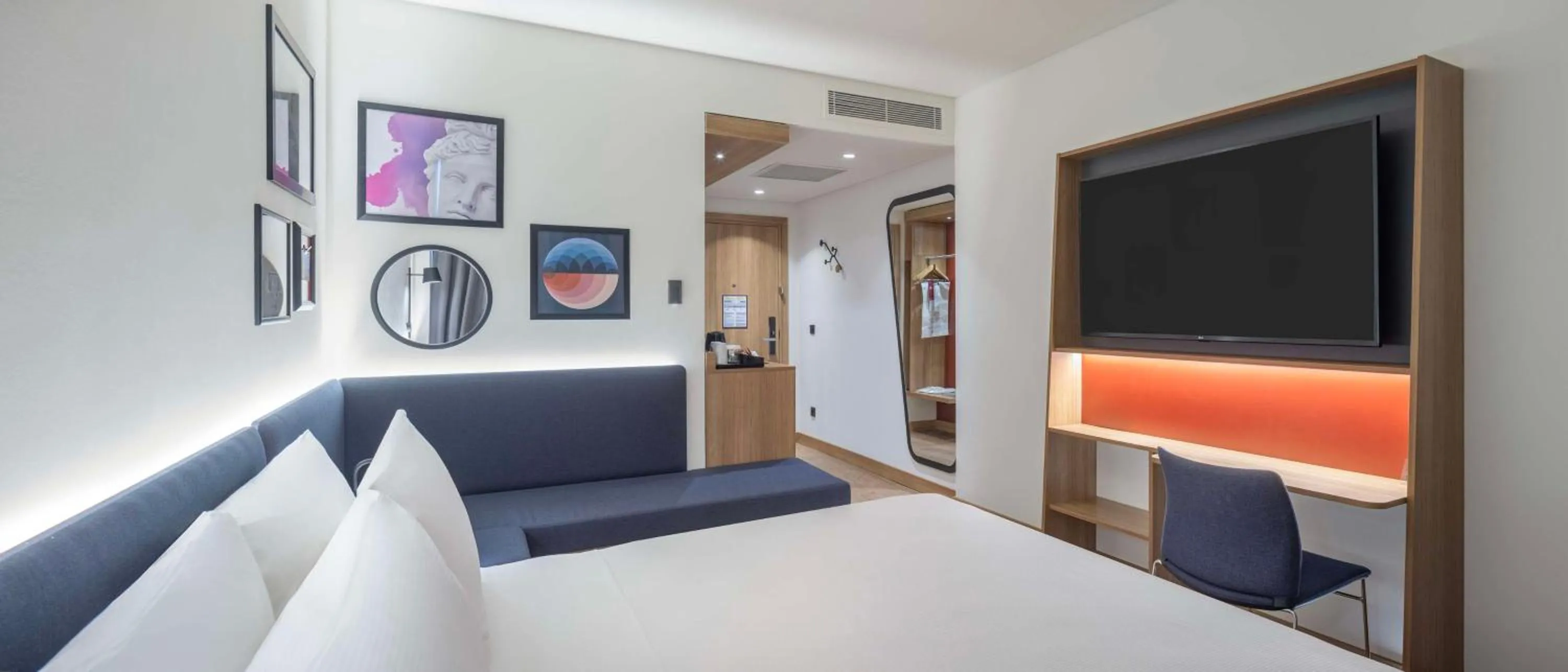 Bedroom in Hampton by Hilton Antalya Airport