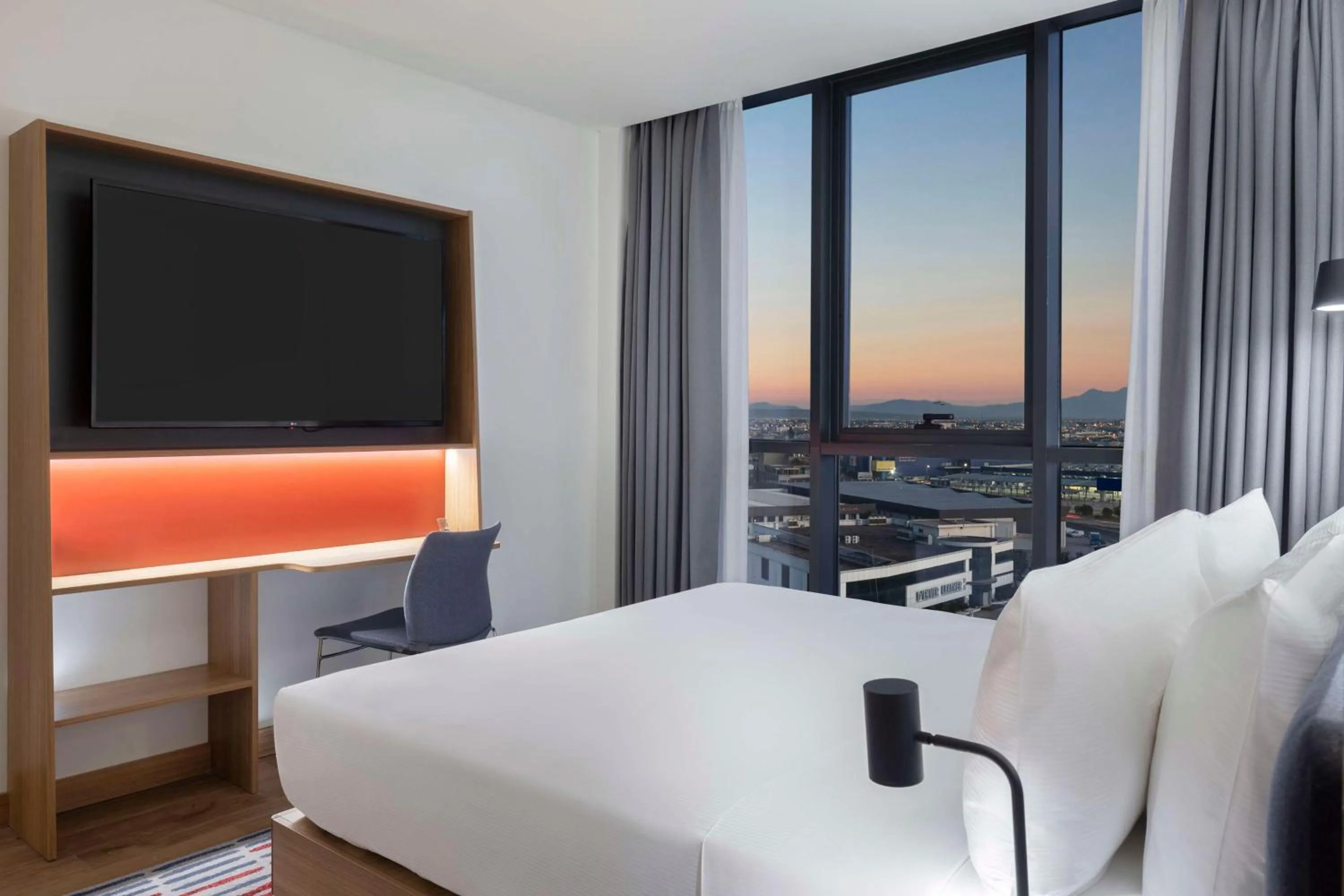 Bedroom, Bed in Hampton by Hilton Antalya Airport