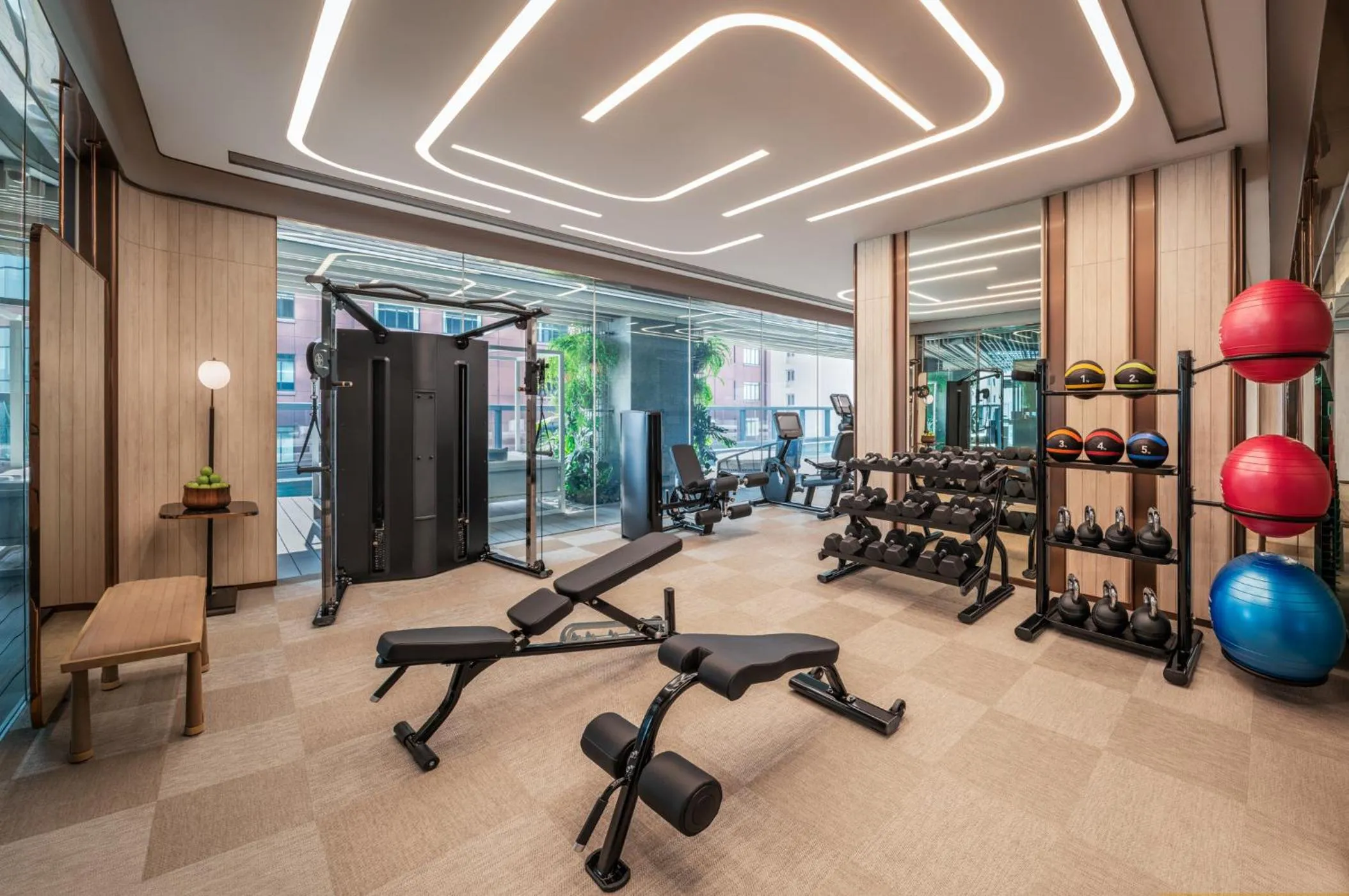 Fitness centre/facilities in Hilton Saigon