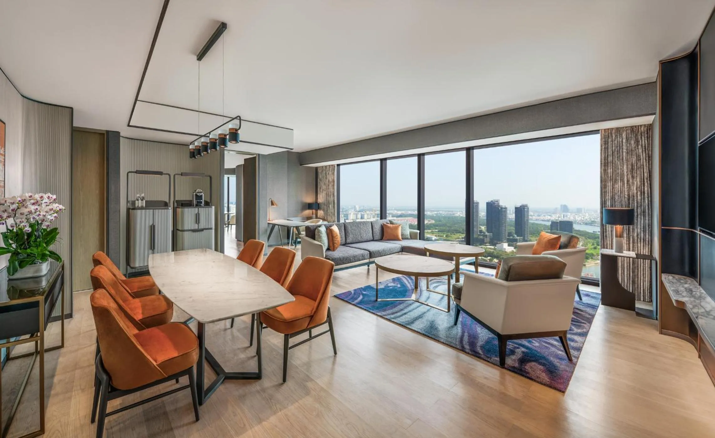 Living room in Hilton Saigon