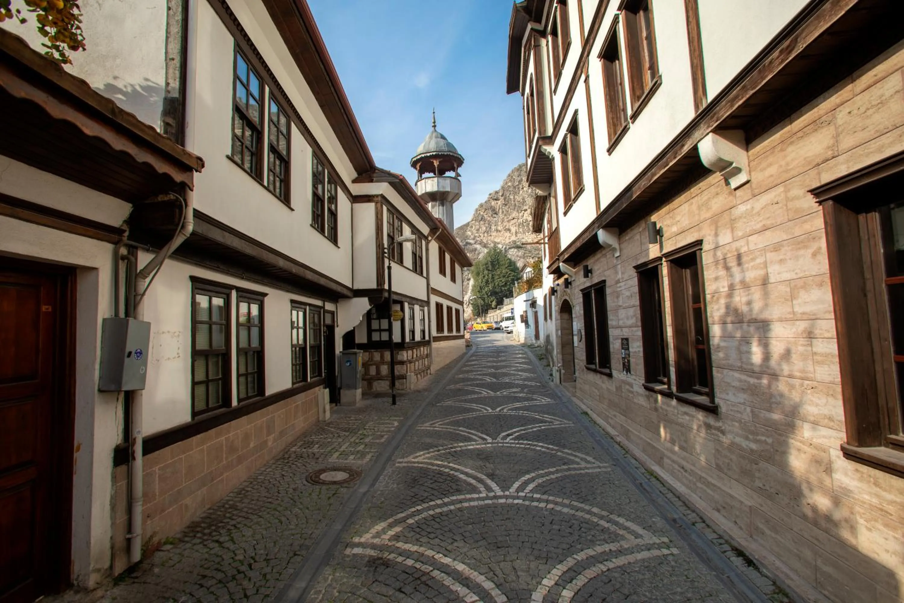 EMİN EFENDİ KONAKLARI