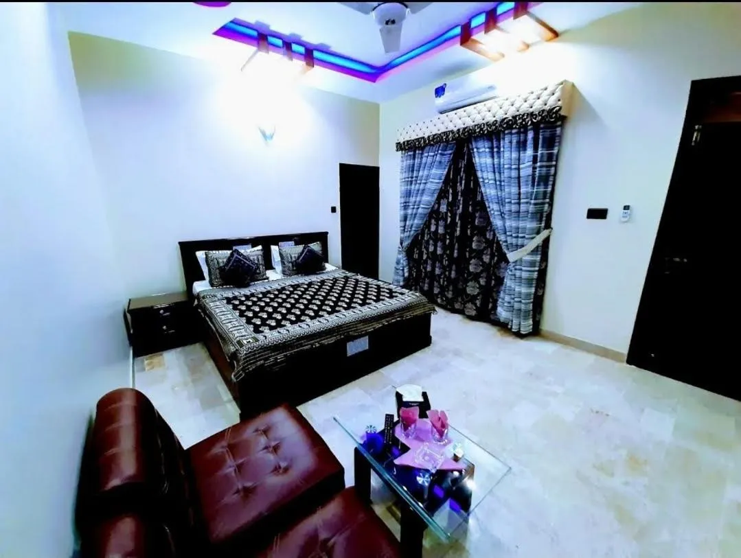 Bedroom, Bed in Galaxy Inn Guest House