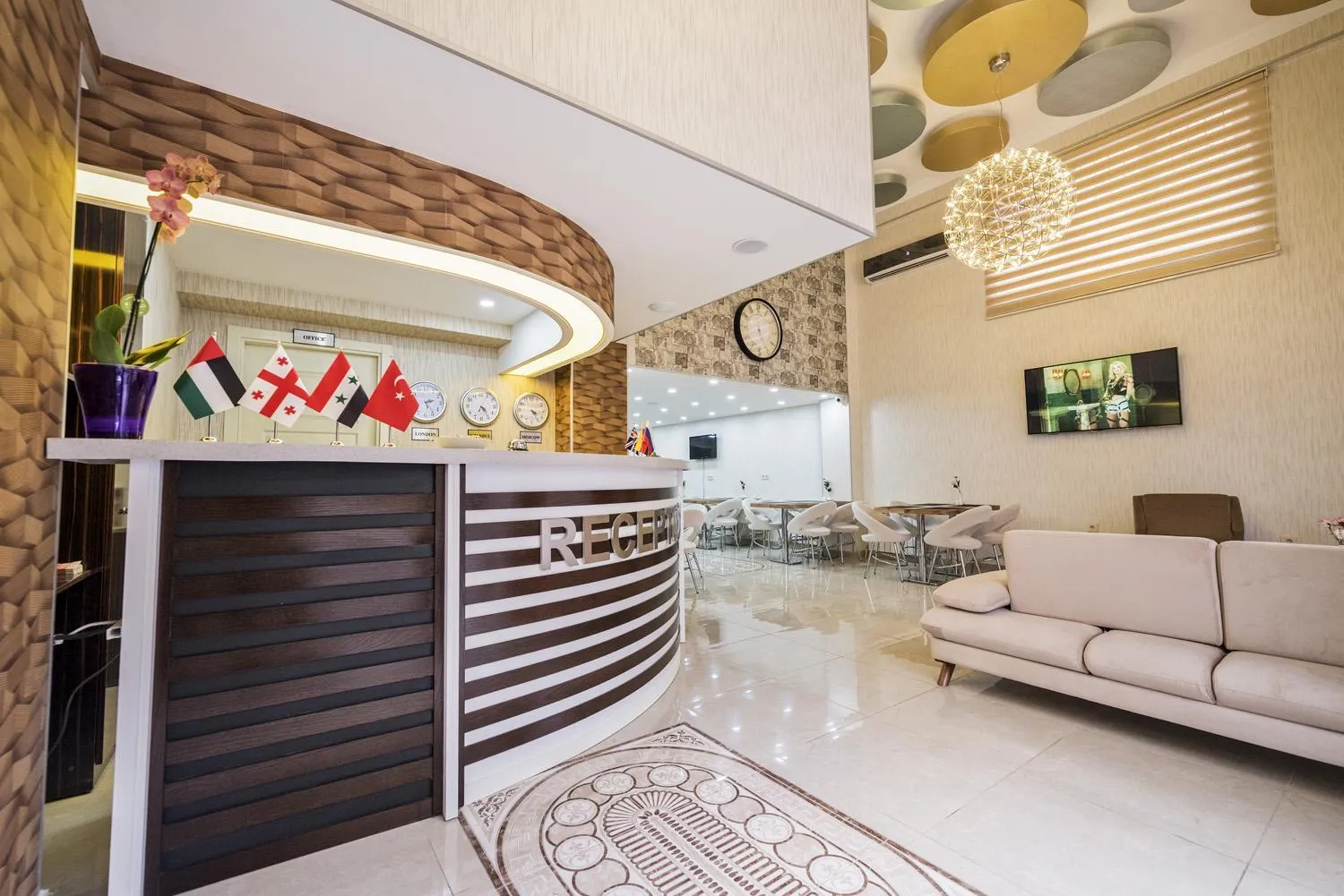 Communal lounge/ TV room in Sultan Hotel Tbilisi