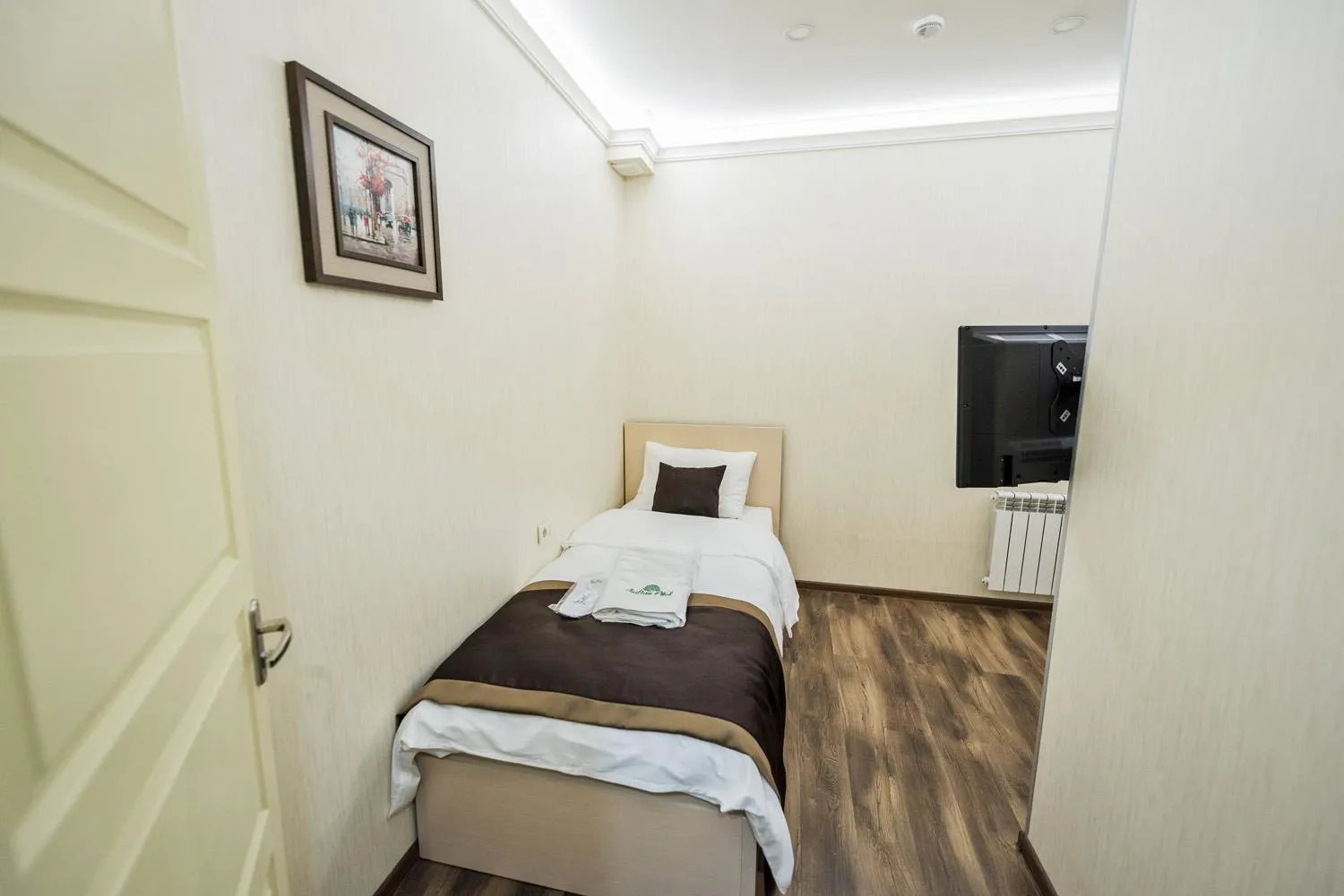 Shower, Bed in Sultan Hotel Tbilisi