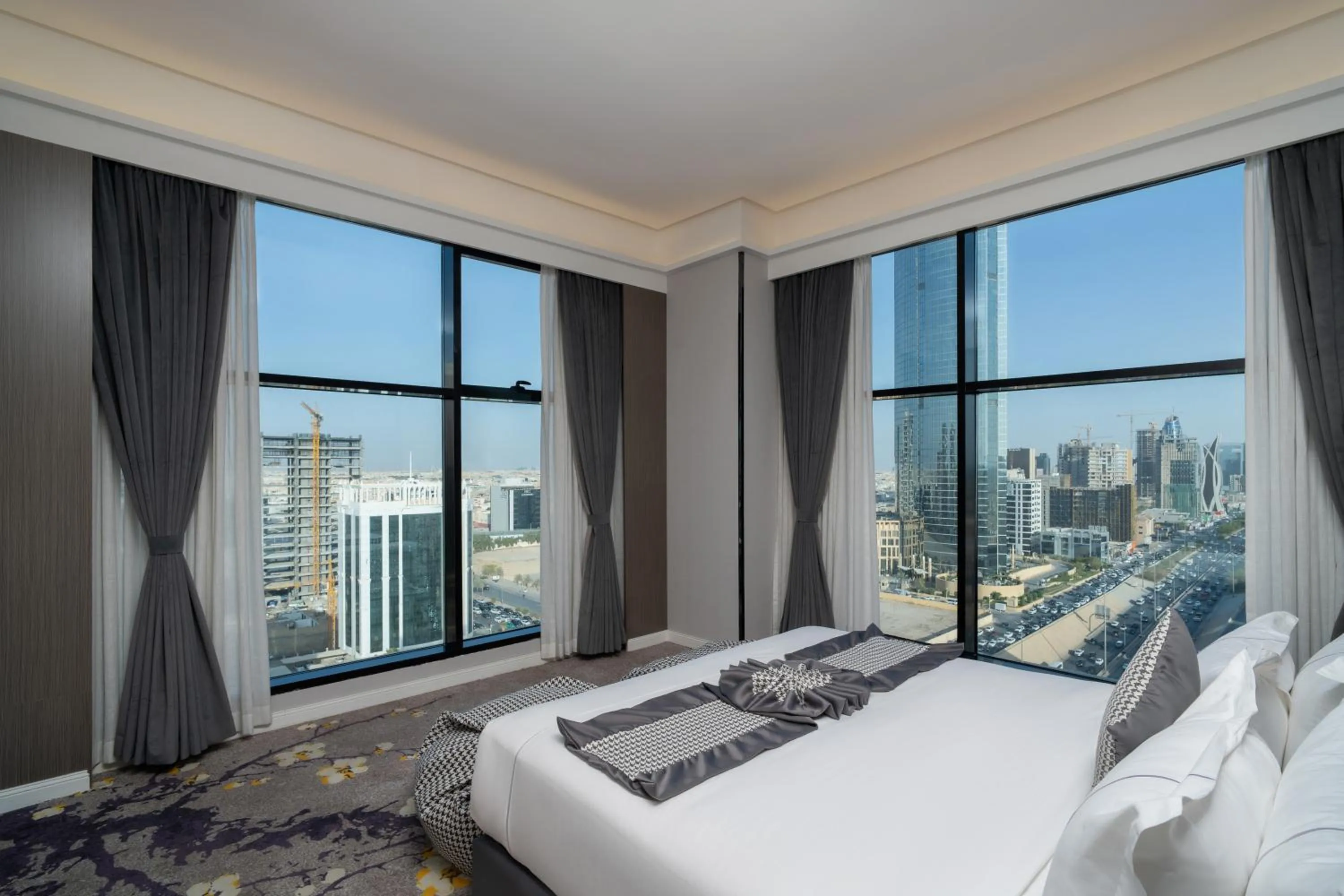 Bedroom, Bed in Msharef Almoden hotel