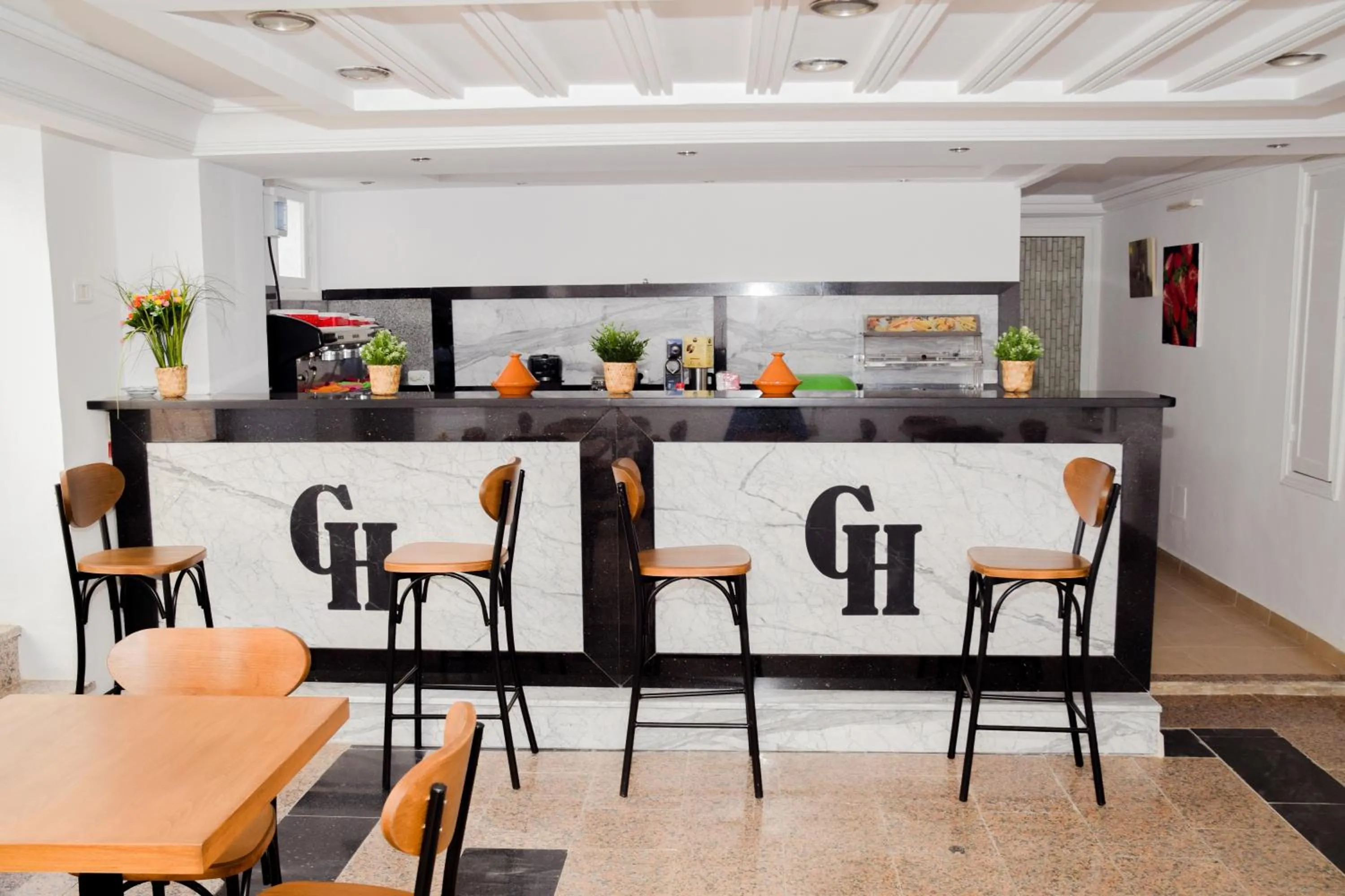 Lounge or bar in Le Grand Hotel Djerba